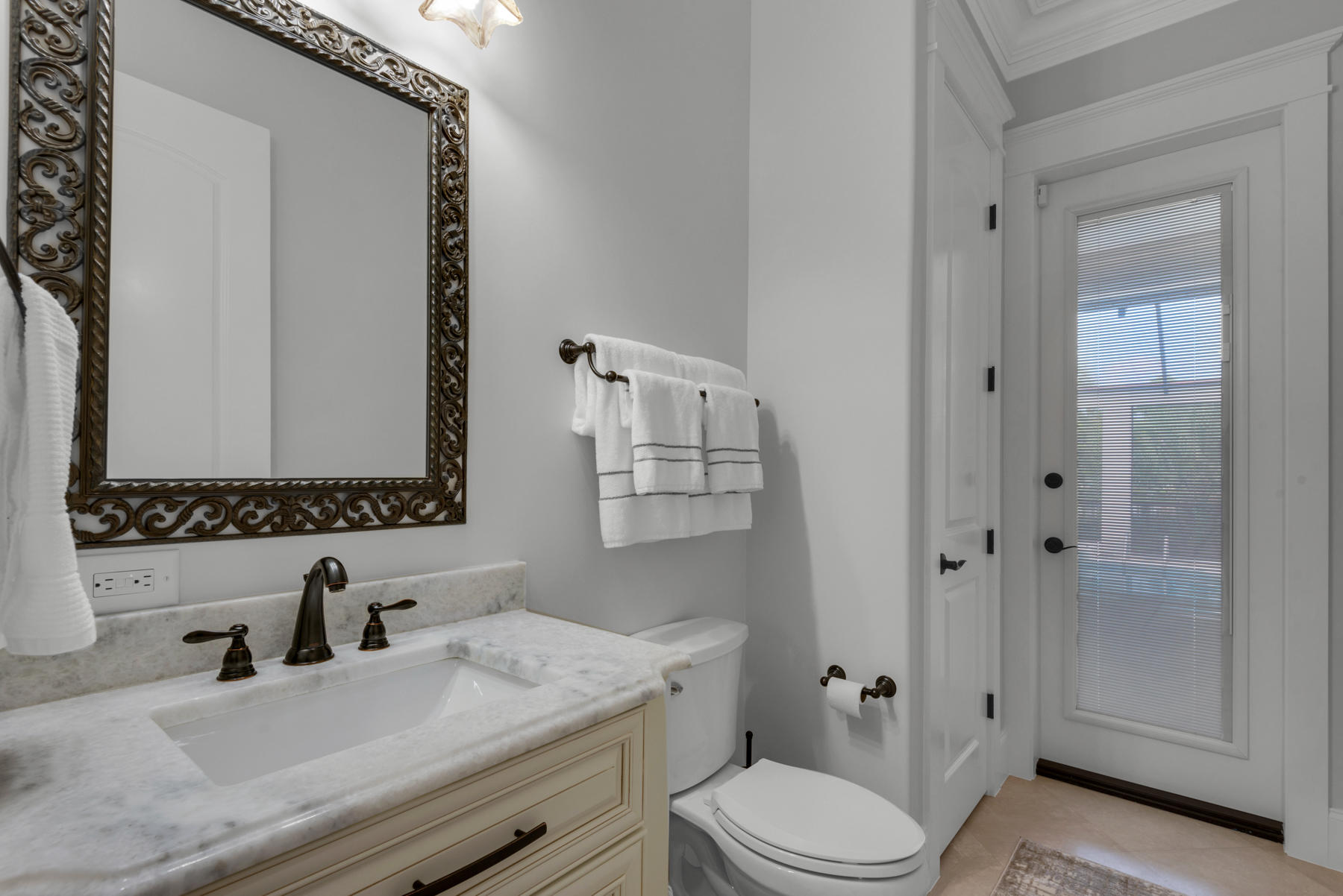 REGATTA BAY - Residential