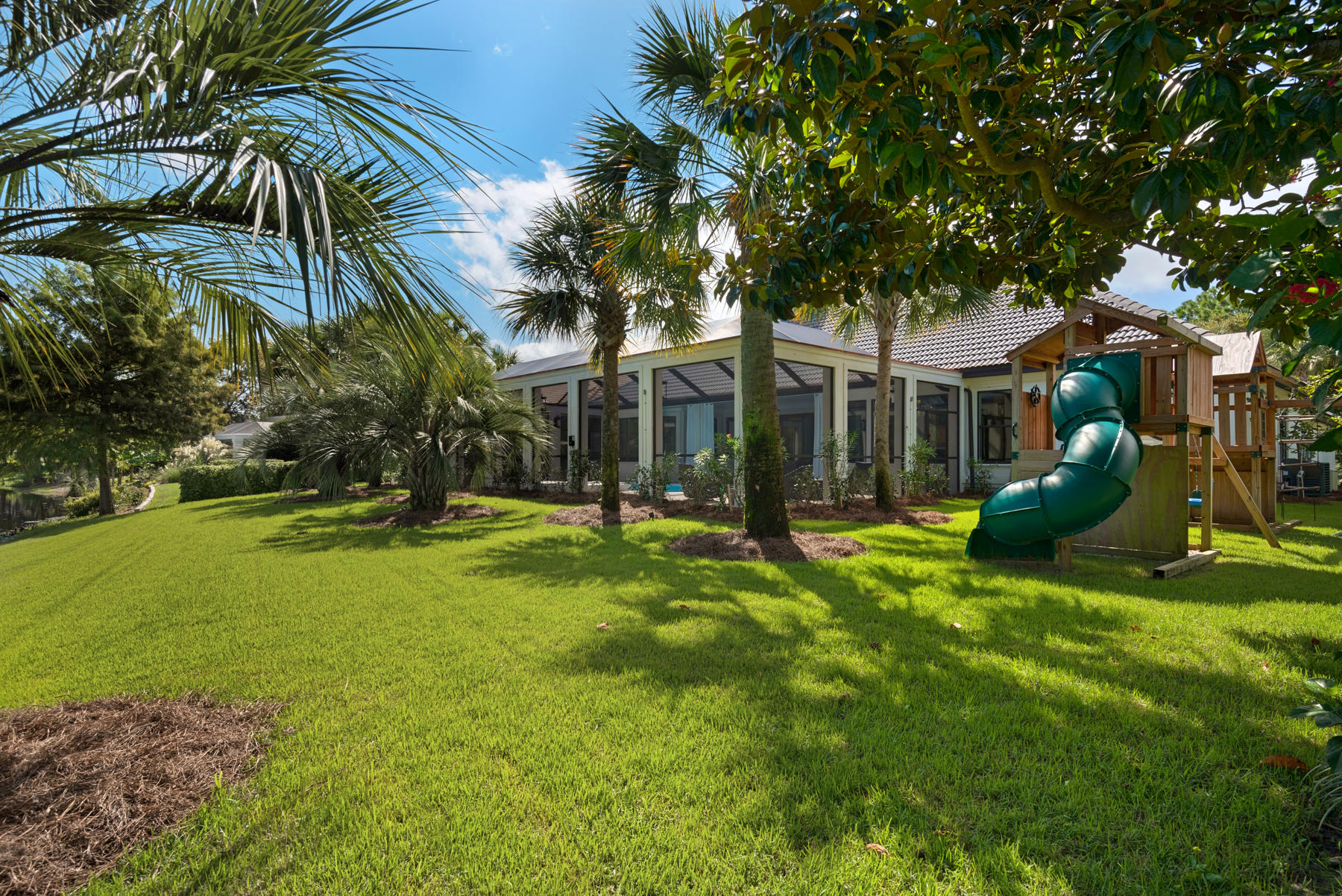 REGATTA BAY - Residential