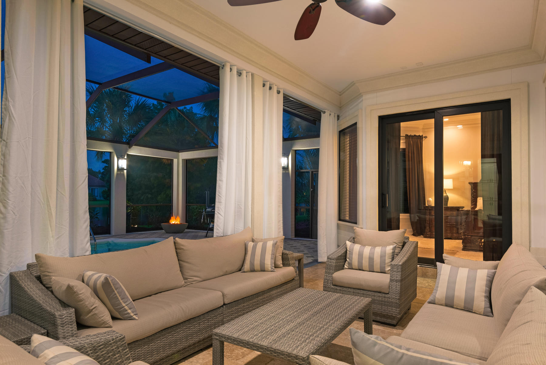 REGATTA BAY - Residential