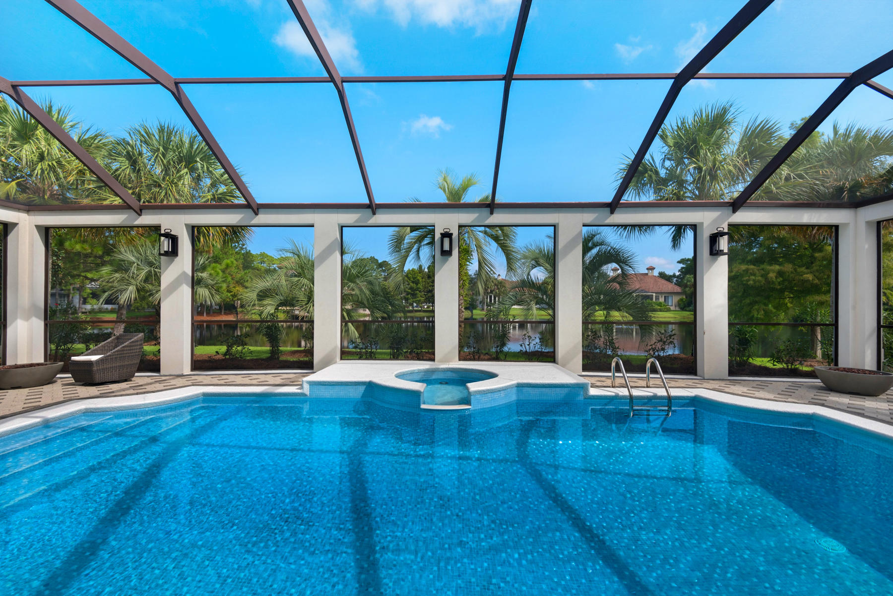 REGATTA BAY - Residential