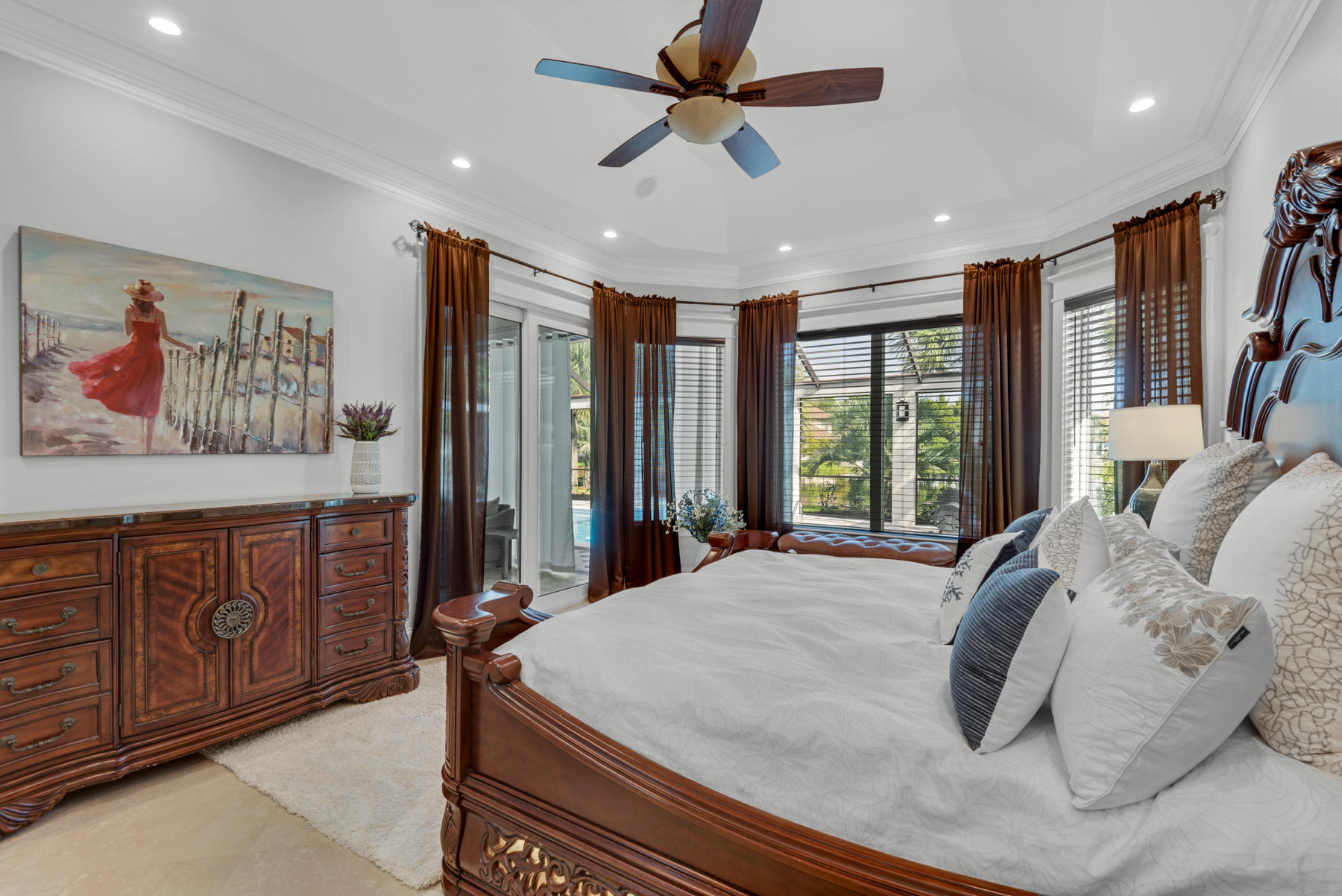 REGATTA BAY - Residential