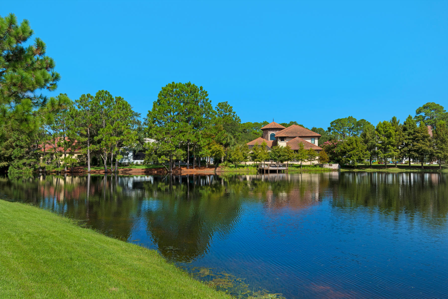 REGATTA BAY - Residential
