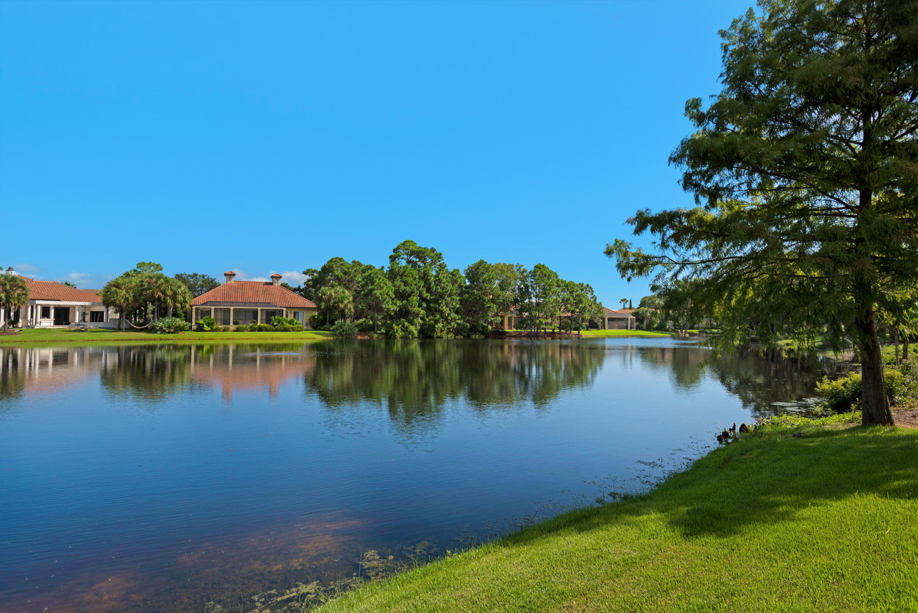 REGATTA BAY - Residential