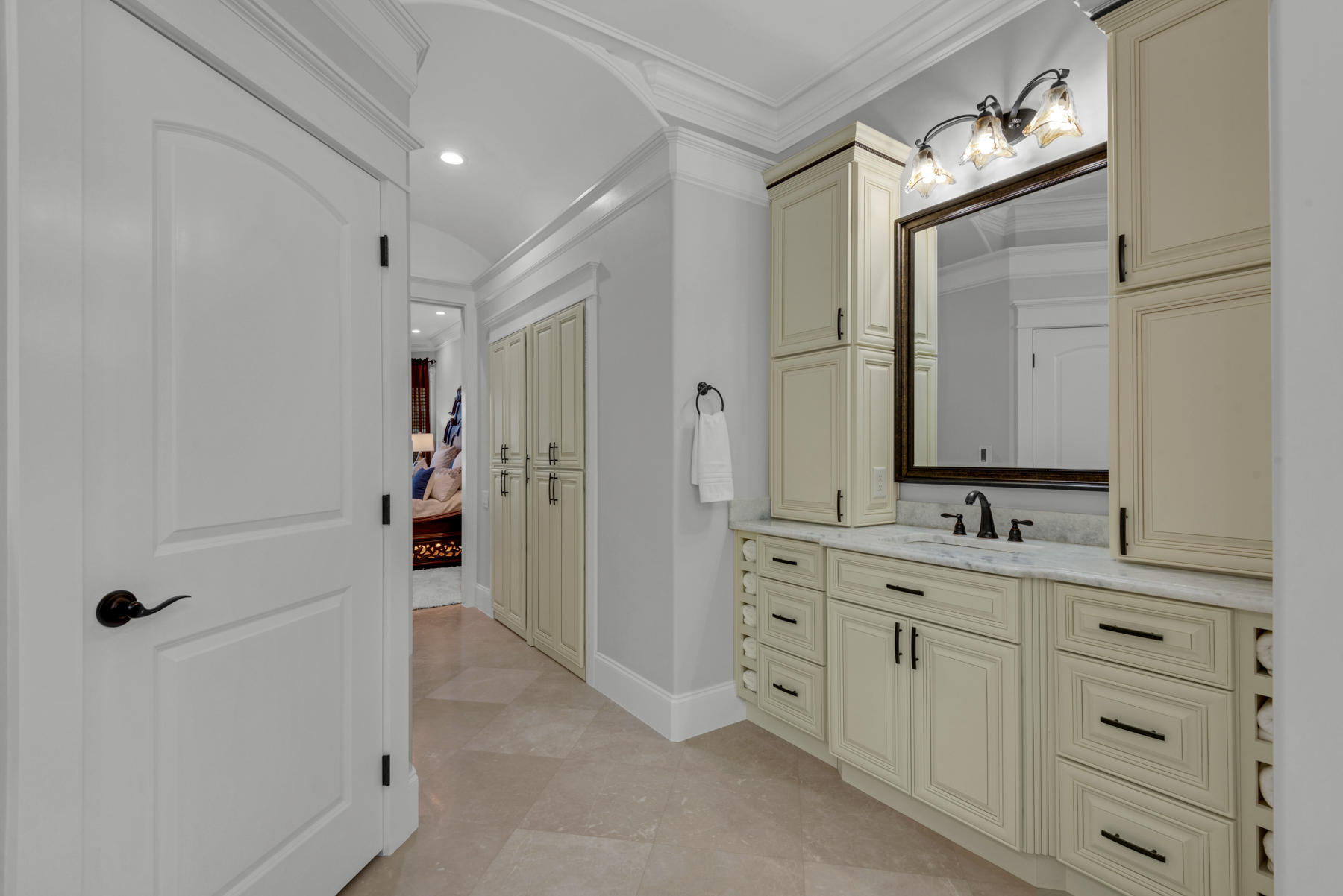 REGATTA BAY - Residential