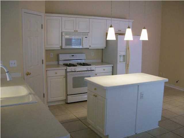 MAGNOLIA PLANTATION AT BLUEWATER BAY - Residential