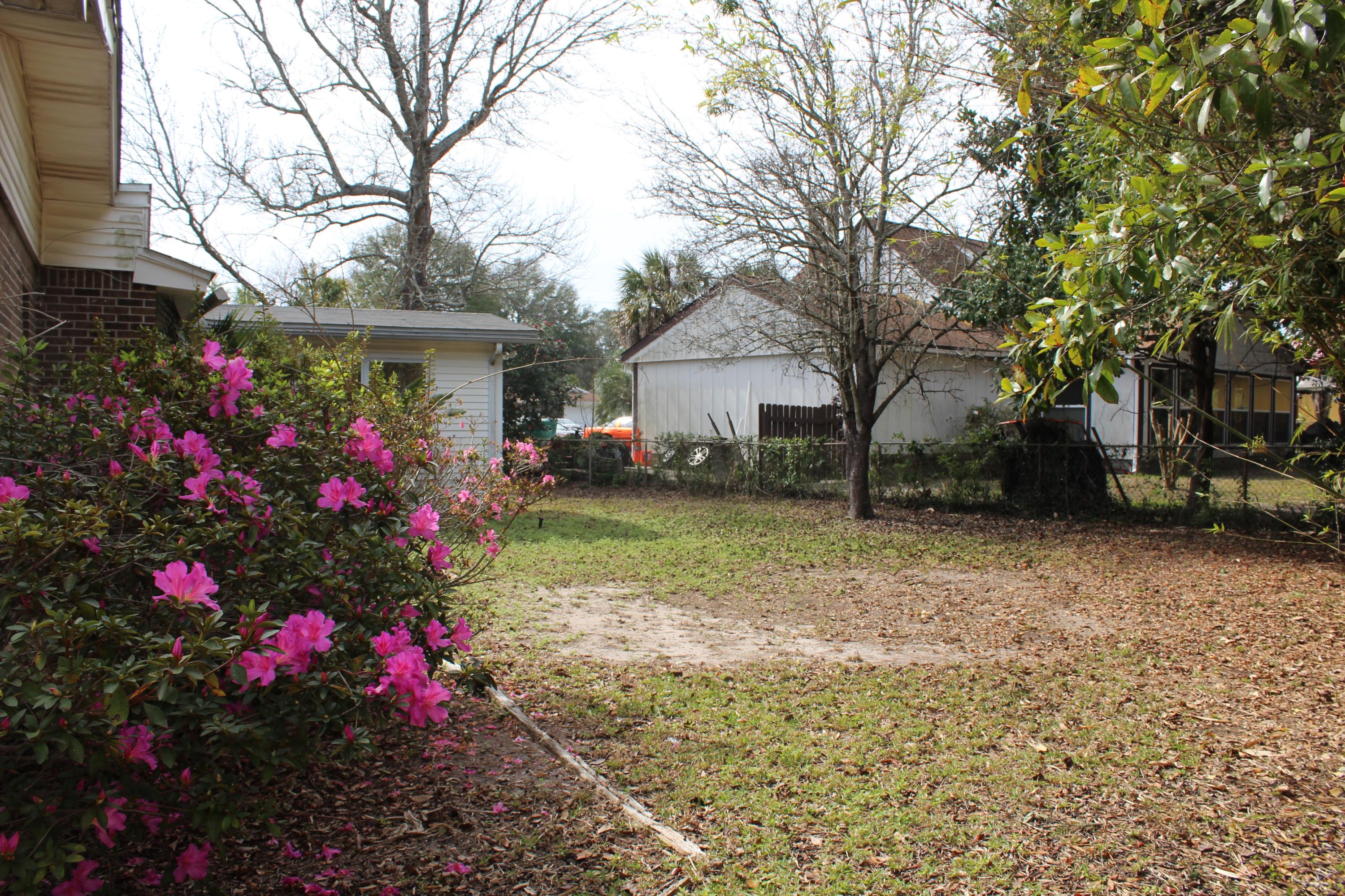 MIDPINES - Residential