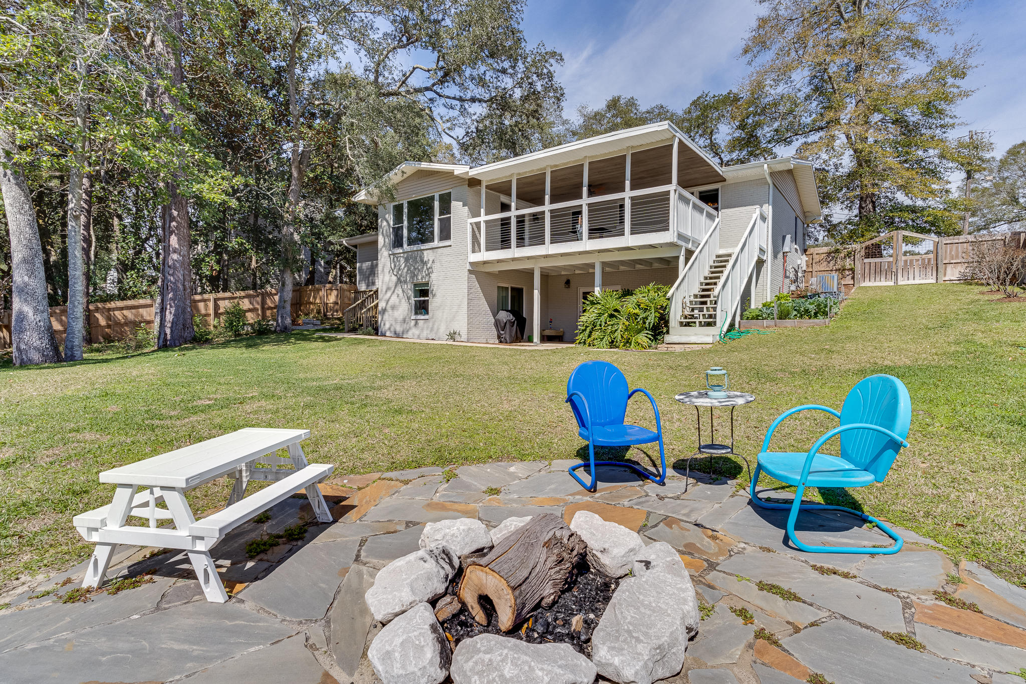 Valparaiso Pinecrest 6 - Residential