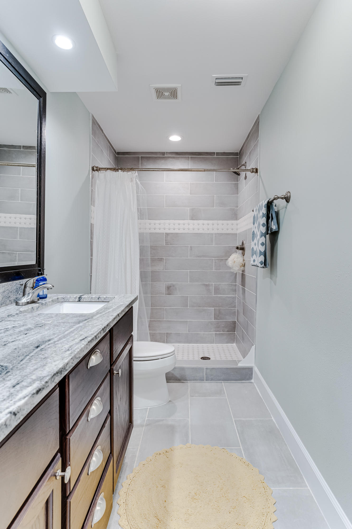 Valparaiso Pinecrest 6 - Residential