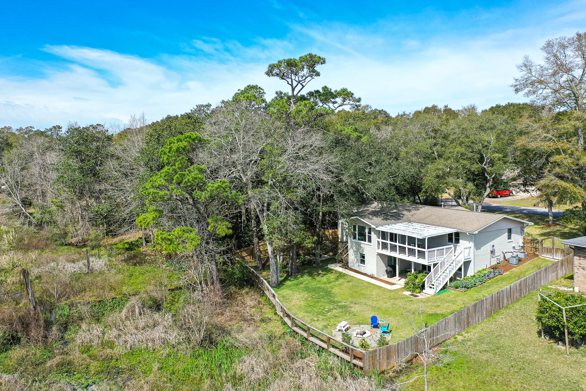 Valparaiso Pinecrest 6 - Residential