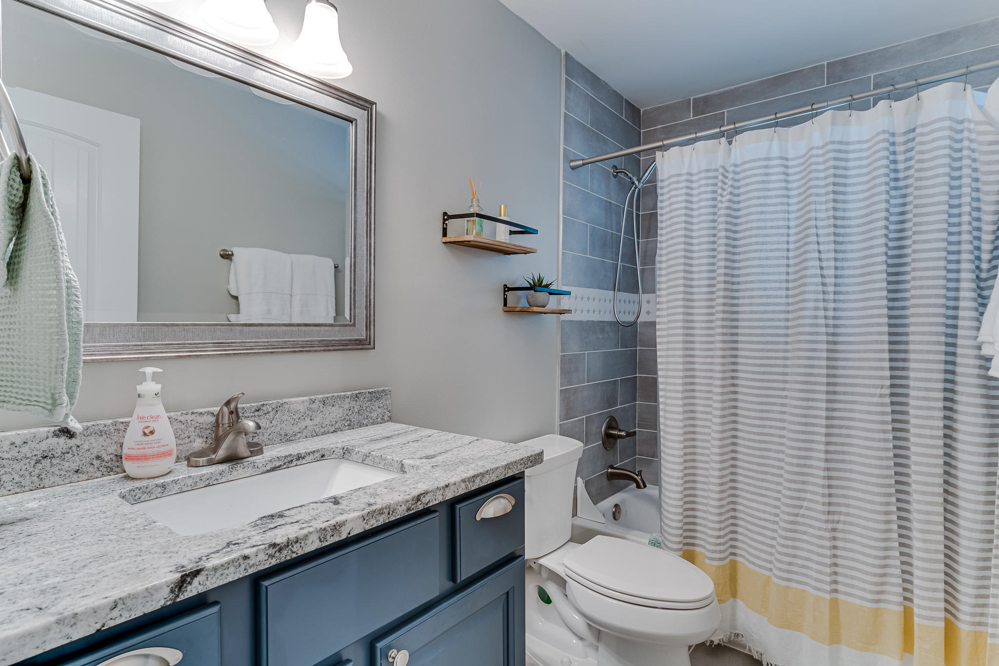 Valparaiso Pinecrest 6 - Residential