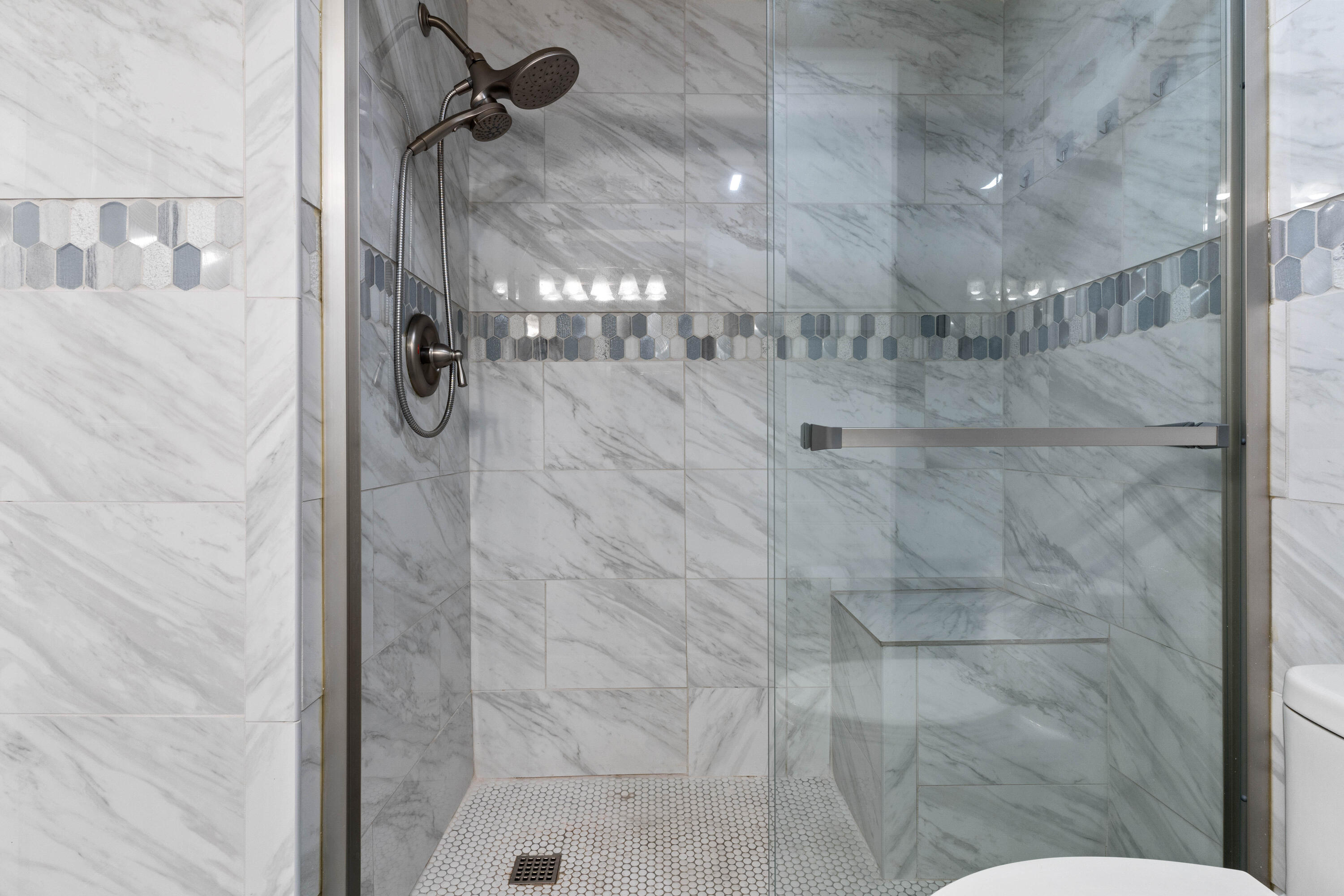 PIRATES BAY PH 1 - Residential