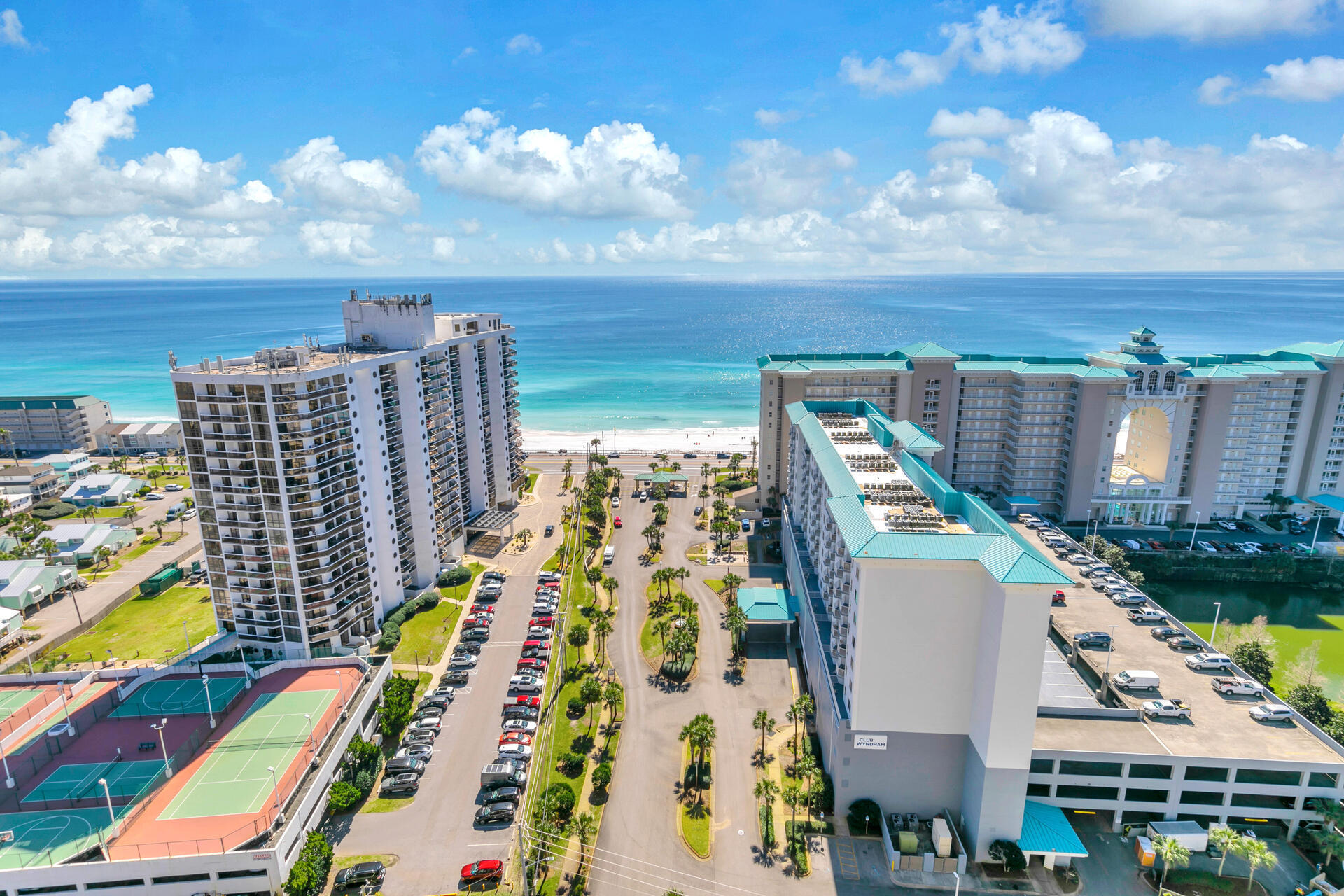 ARIEL DUNES - Residential