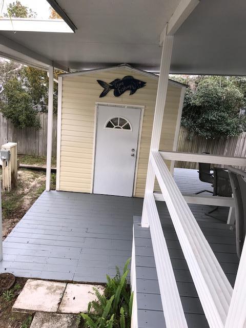 Tropical Beach Walk RV Park - Residential