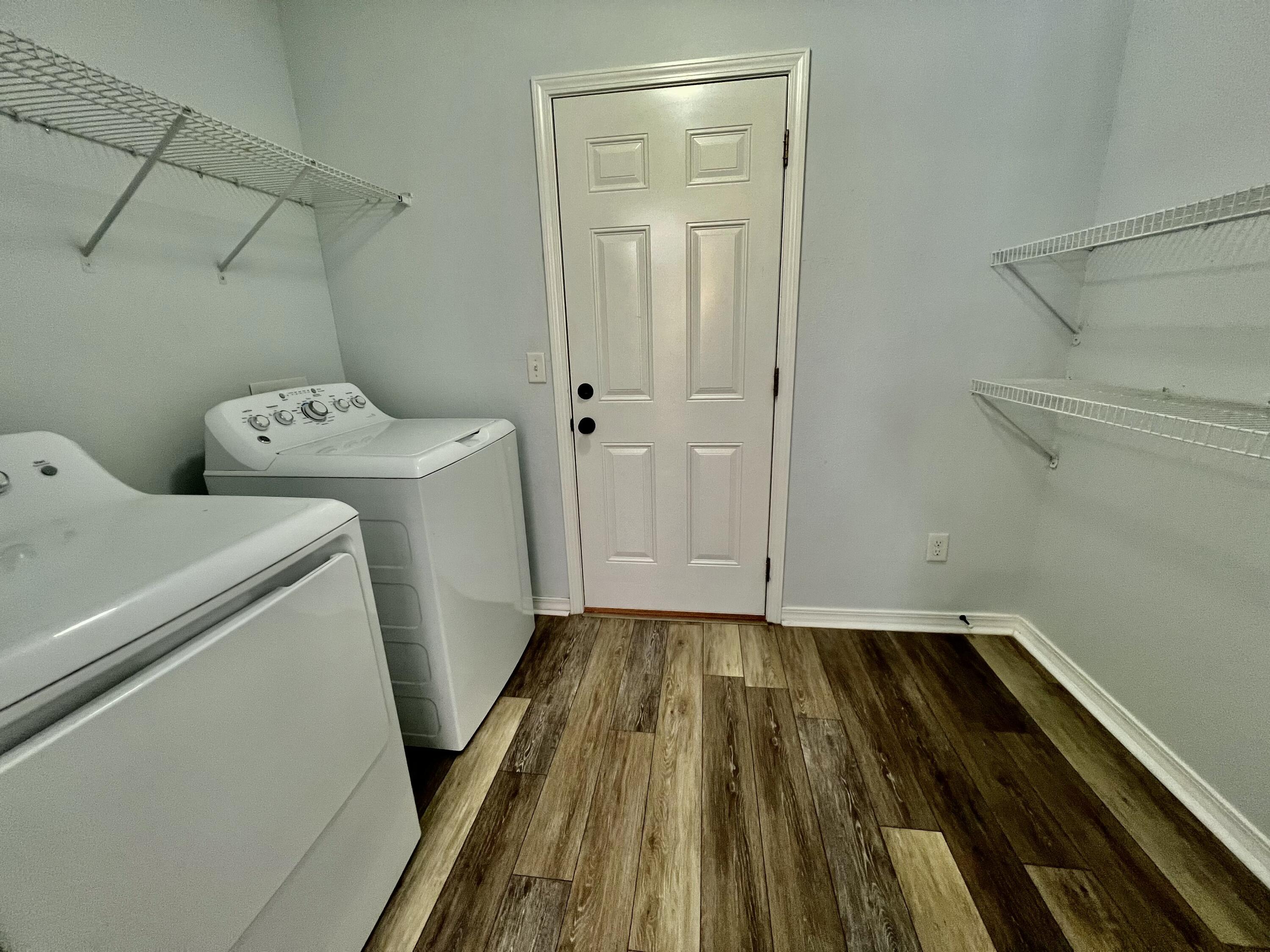 HUNTERS RIDGE - Residential