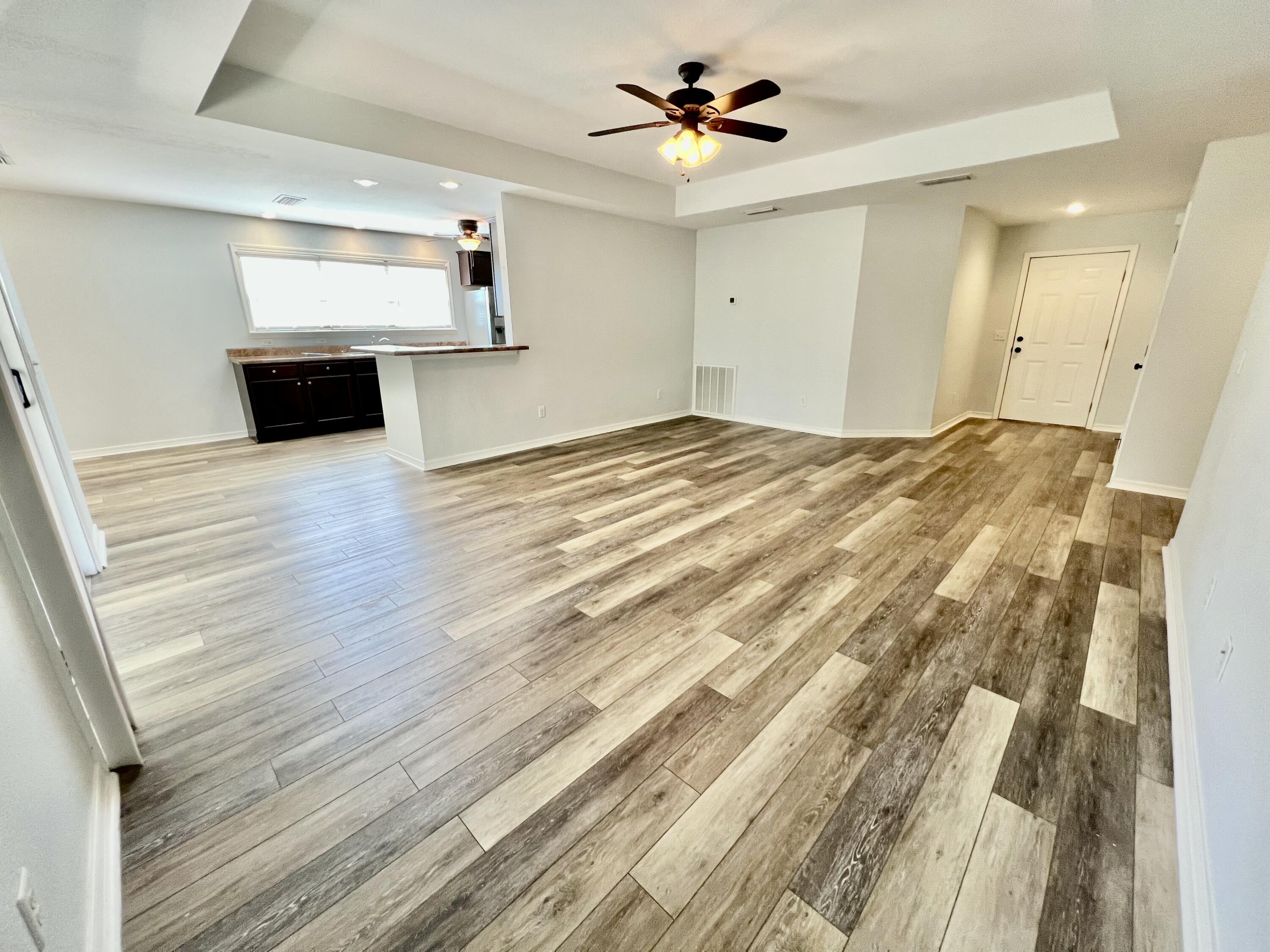 HUNTERS RIDGE - Residential