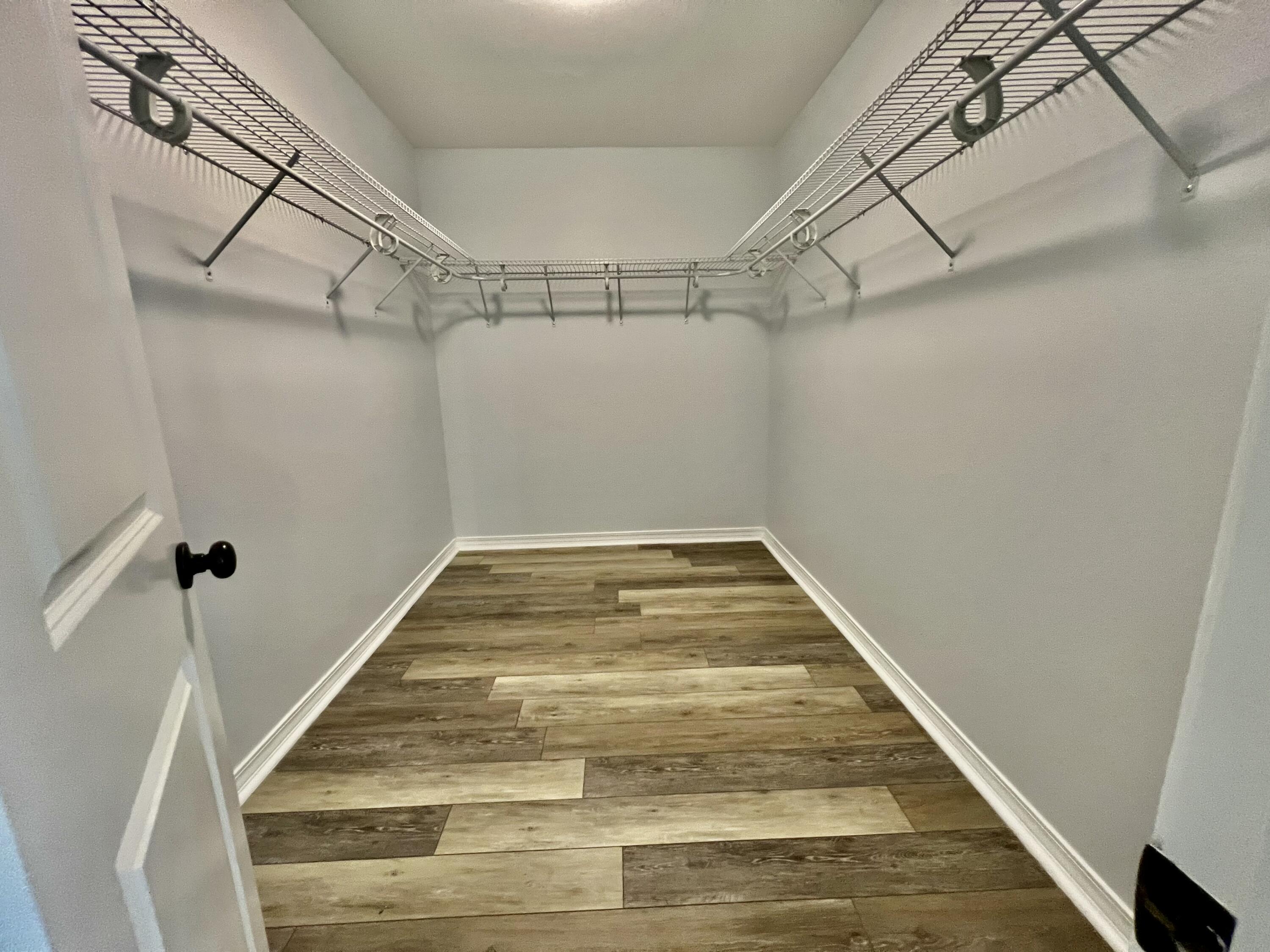 HUNTERS RIDGE - Residential