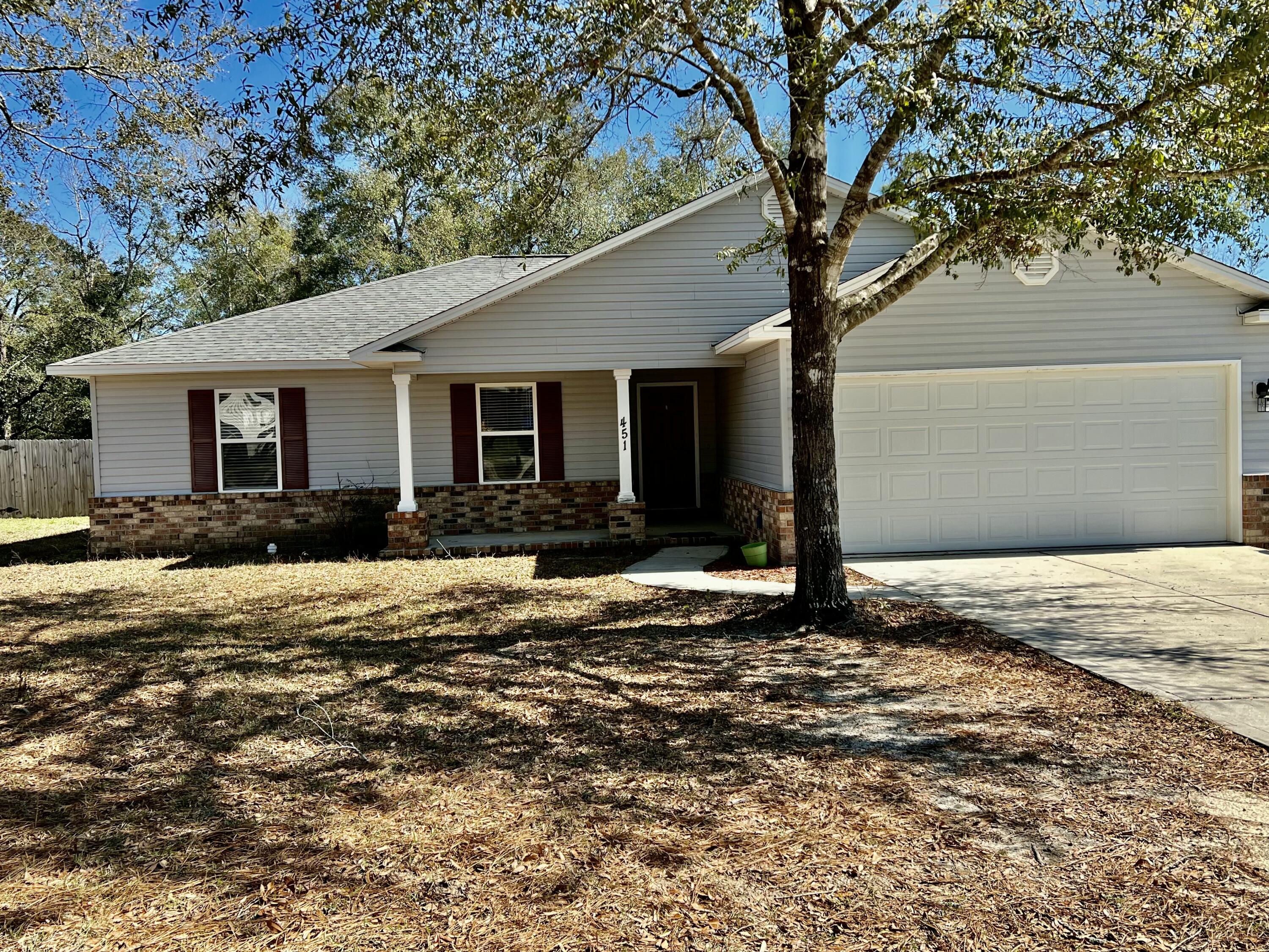 HUNTERS RIDGE - Residential