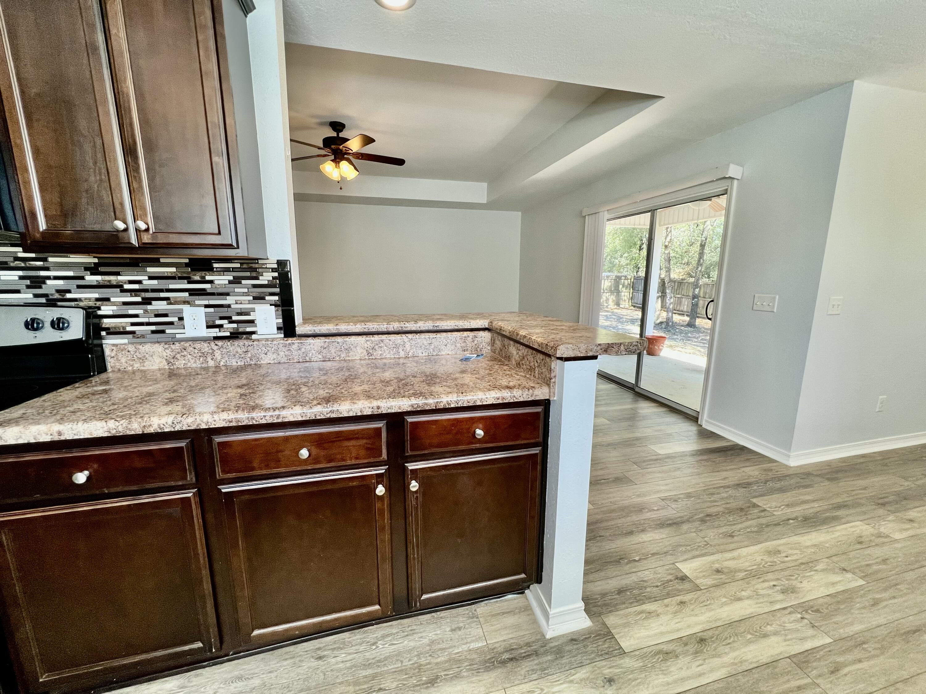 HUNTERS RIDGE - Residential