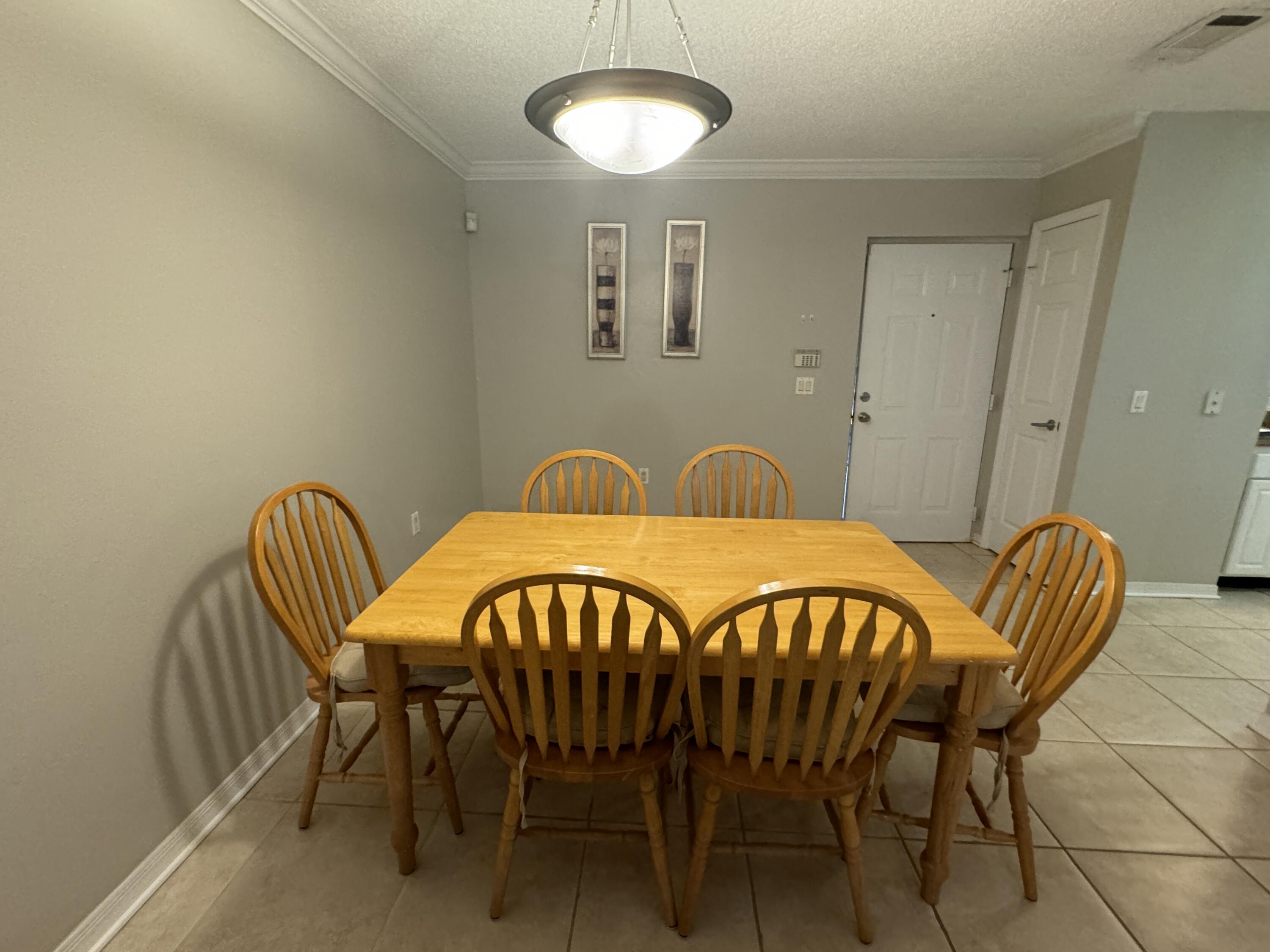 THE FLORIDA CLUB - Residential Lease