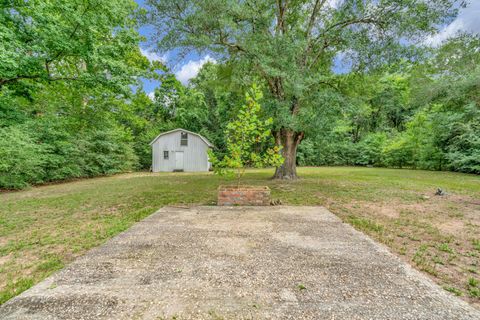 A home in Crestview