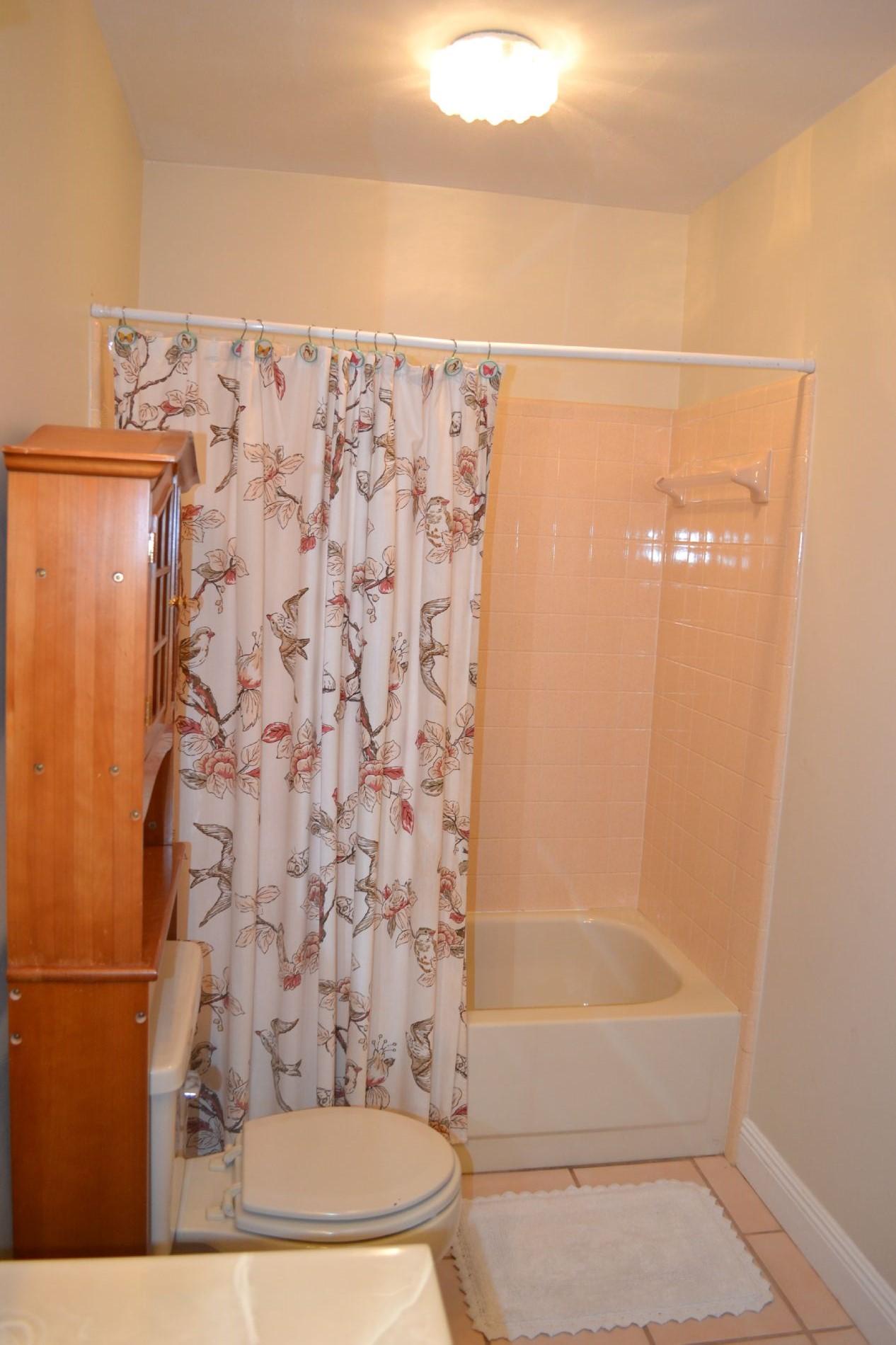 TIMBERLAKE ESTATES 1ST ADDN - Residential