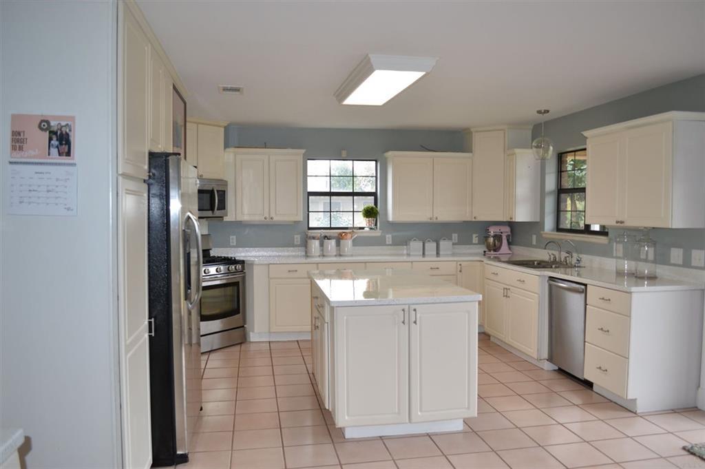 TIMBERLAKE ESTATES 1ST ADDN - Residential