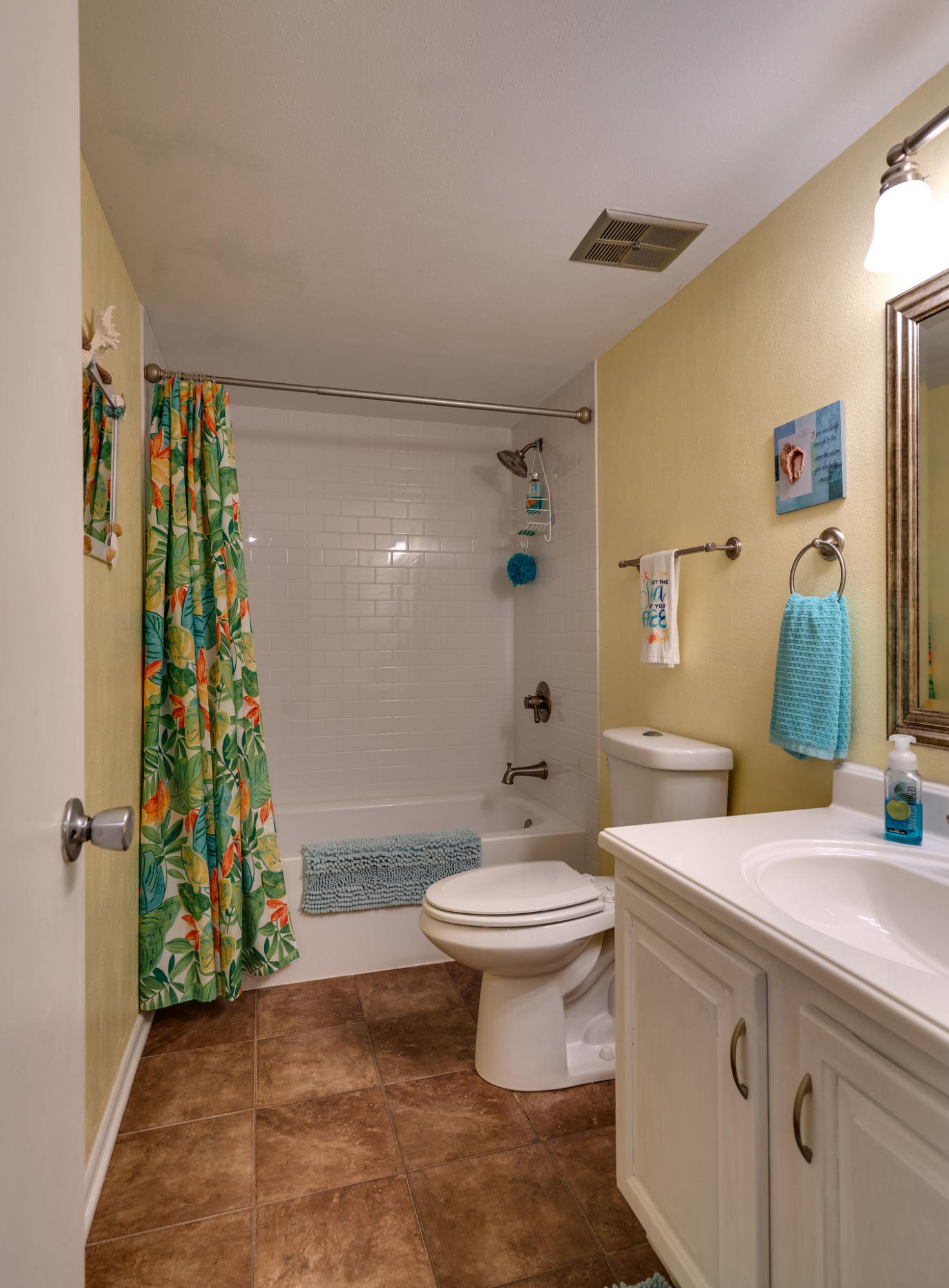 SEASCAPE CONDO GARDEN VILLA - Residential