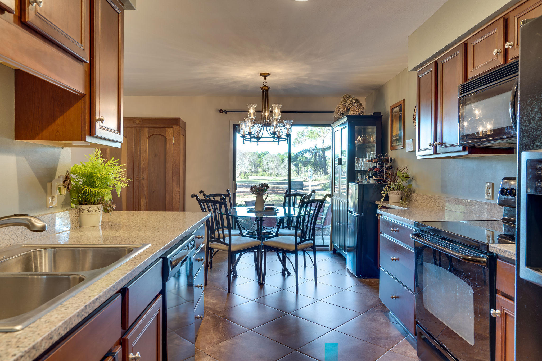 SEASCAPE CONDO GARDEN VILLA - Residential