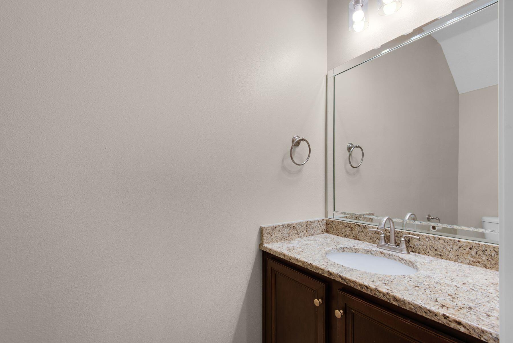 WATER OAKS T/H - Residential