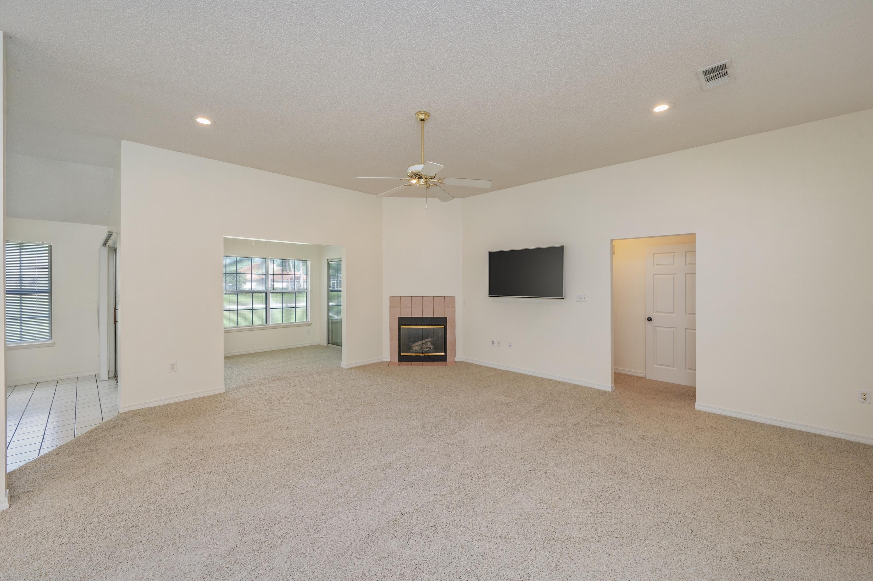BAYSIDE PH 2 - Residential Lease