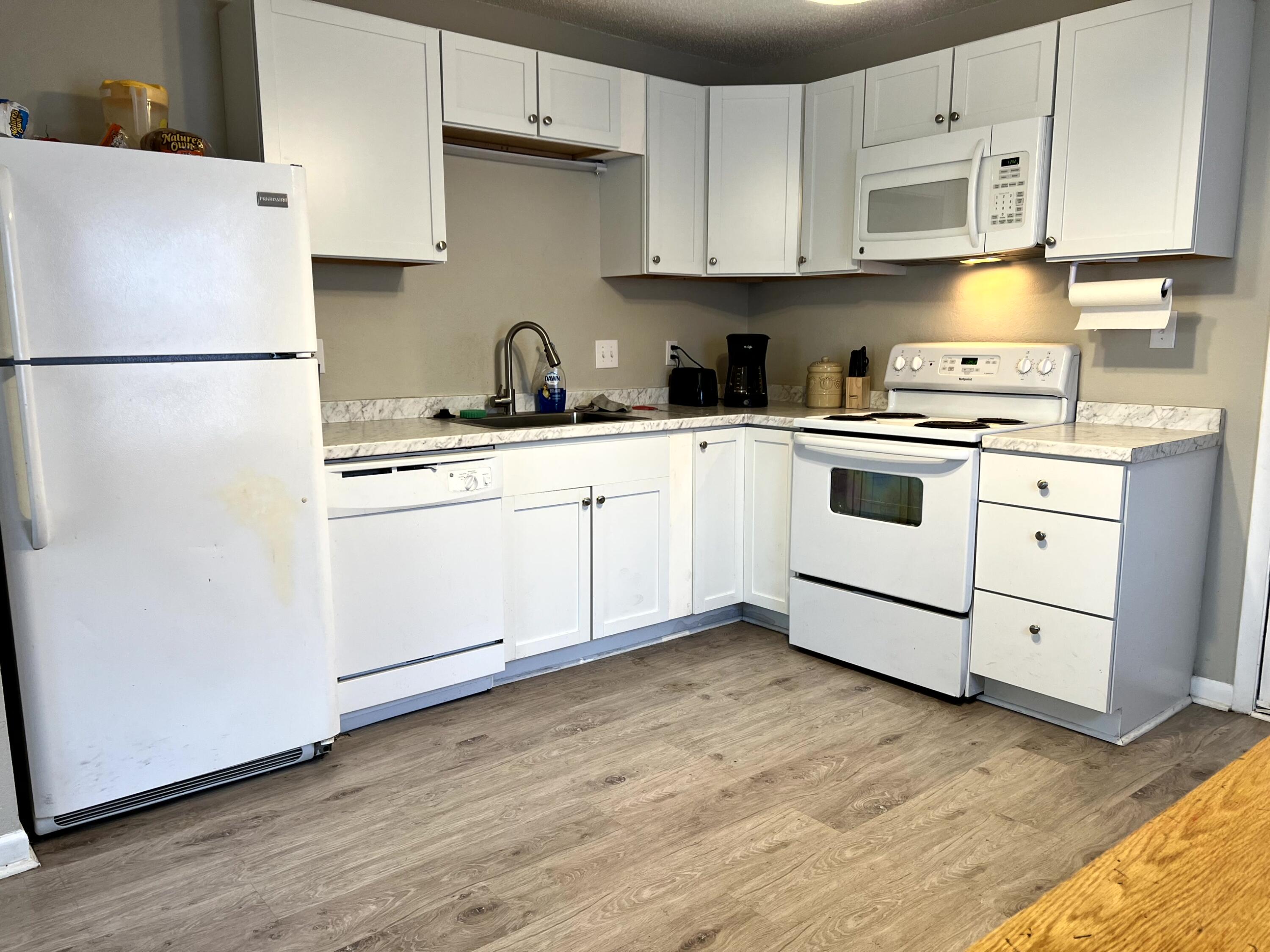 FIELD S/D - Residential