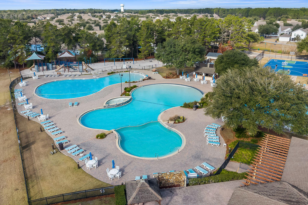 HAMMOCK BAY - Residential