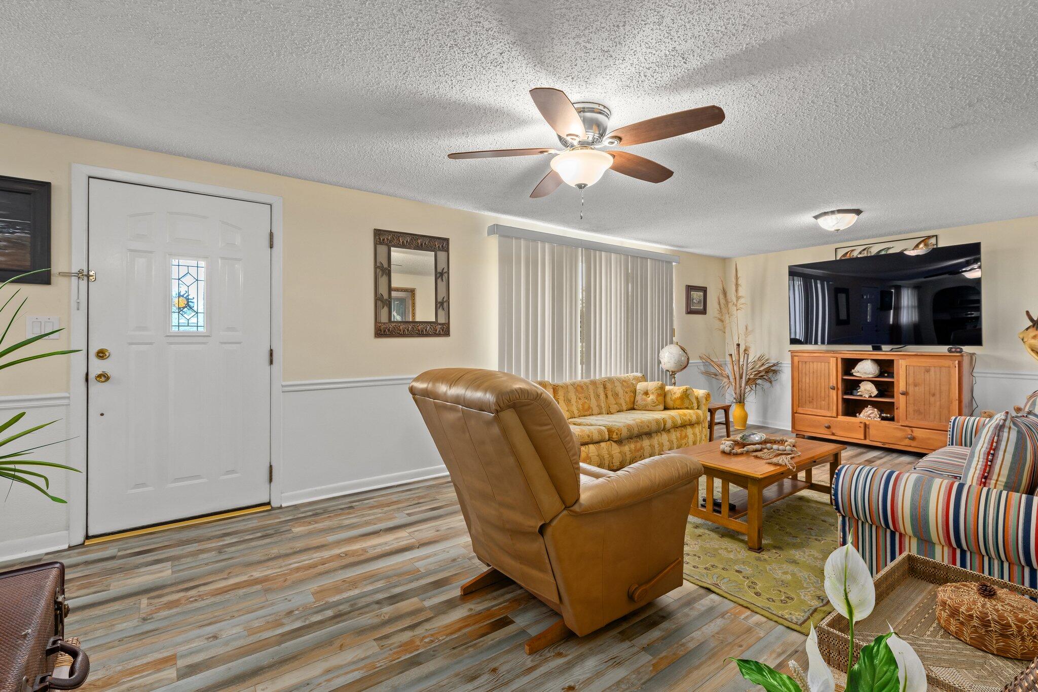 TREASURE ISLAND - Residential