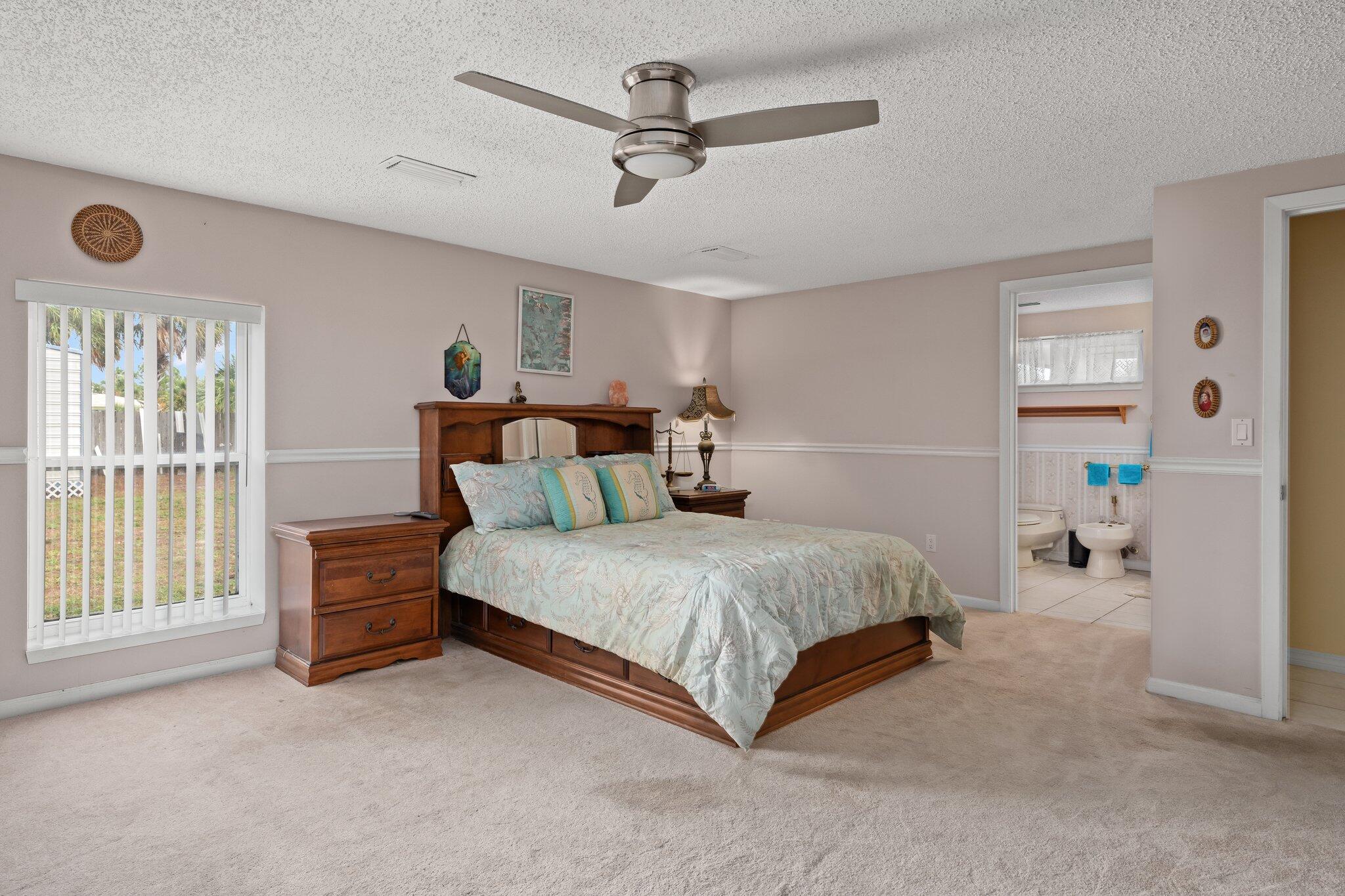 TREASURE ISLAND - Residential