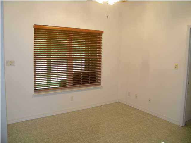 MAGNOLIA SHORES S/D - Residential Lease