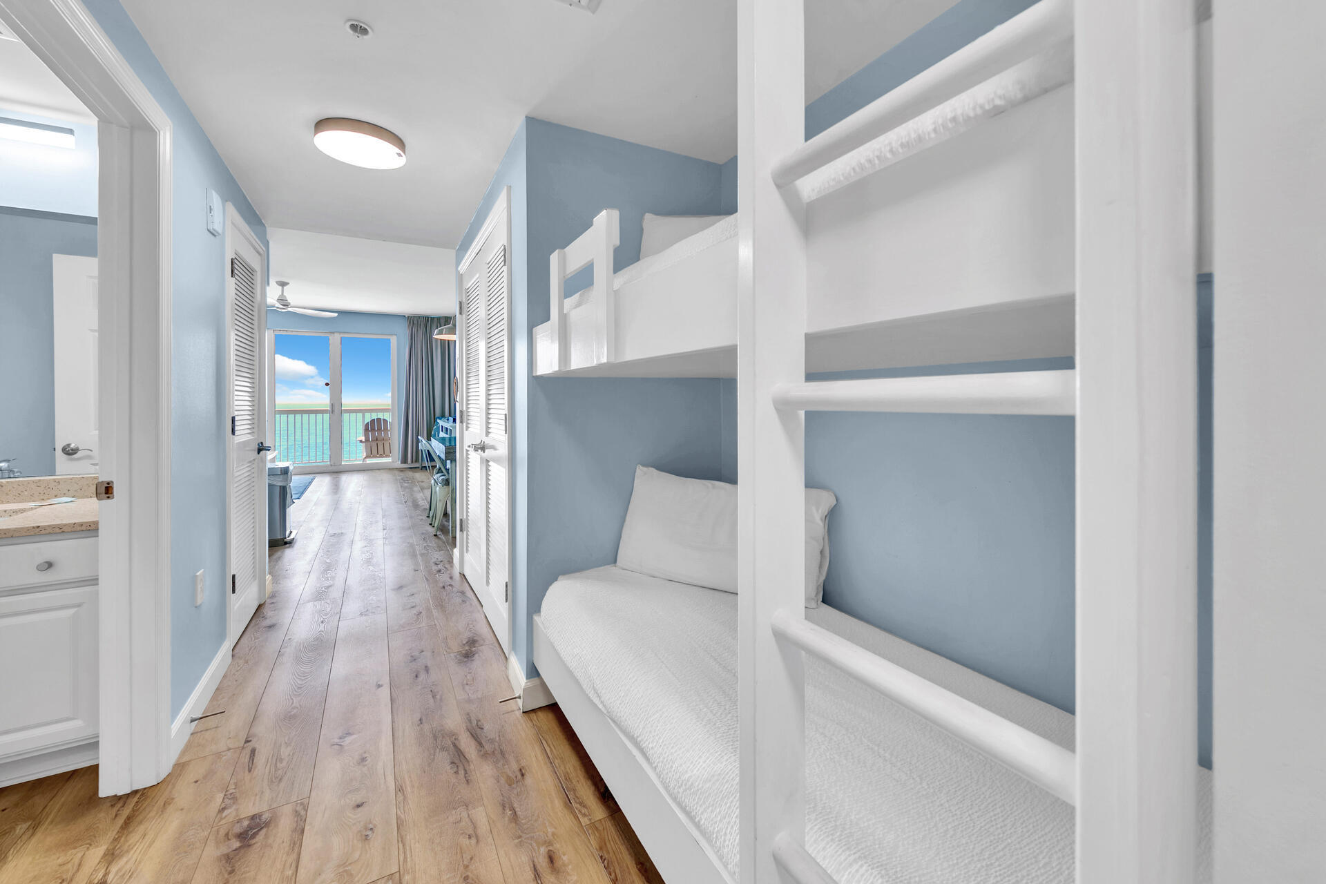 SEYCHELLES RESORT CONDO - Residential