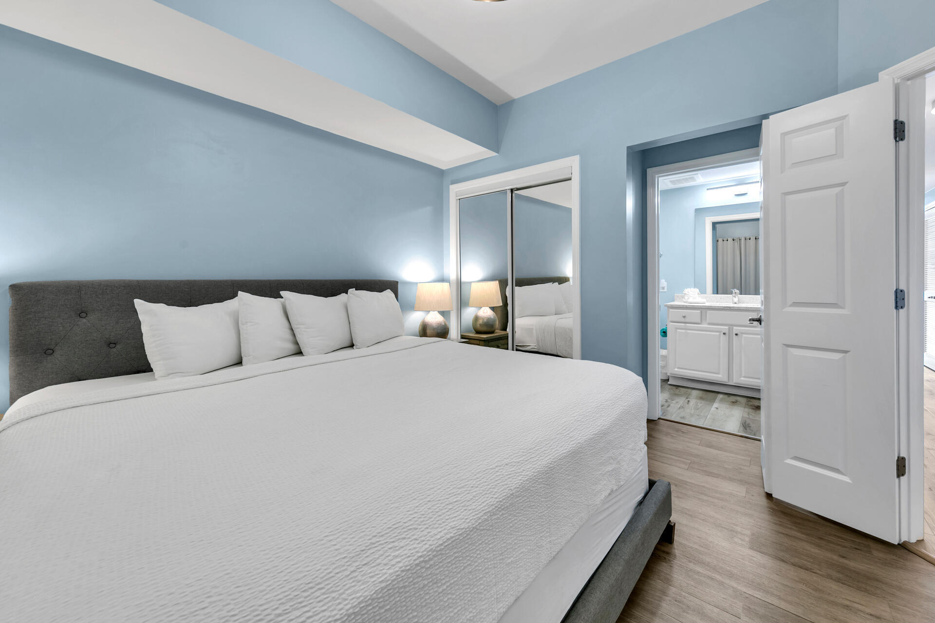SEYCHELLES RESORT CONDO - Residential