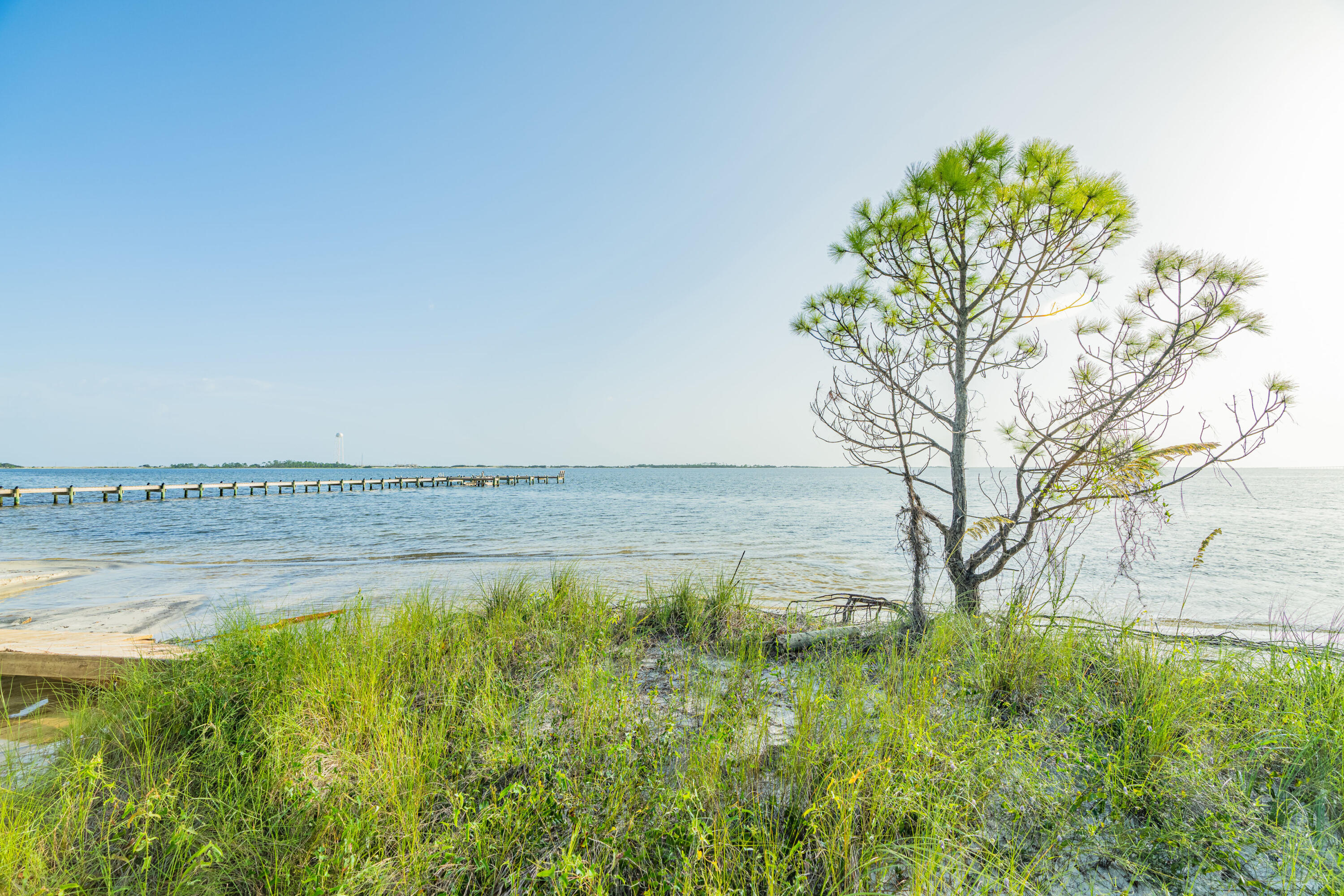 PRITCHARD POINT - Residential