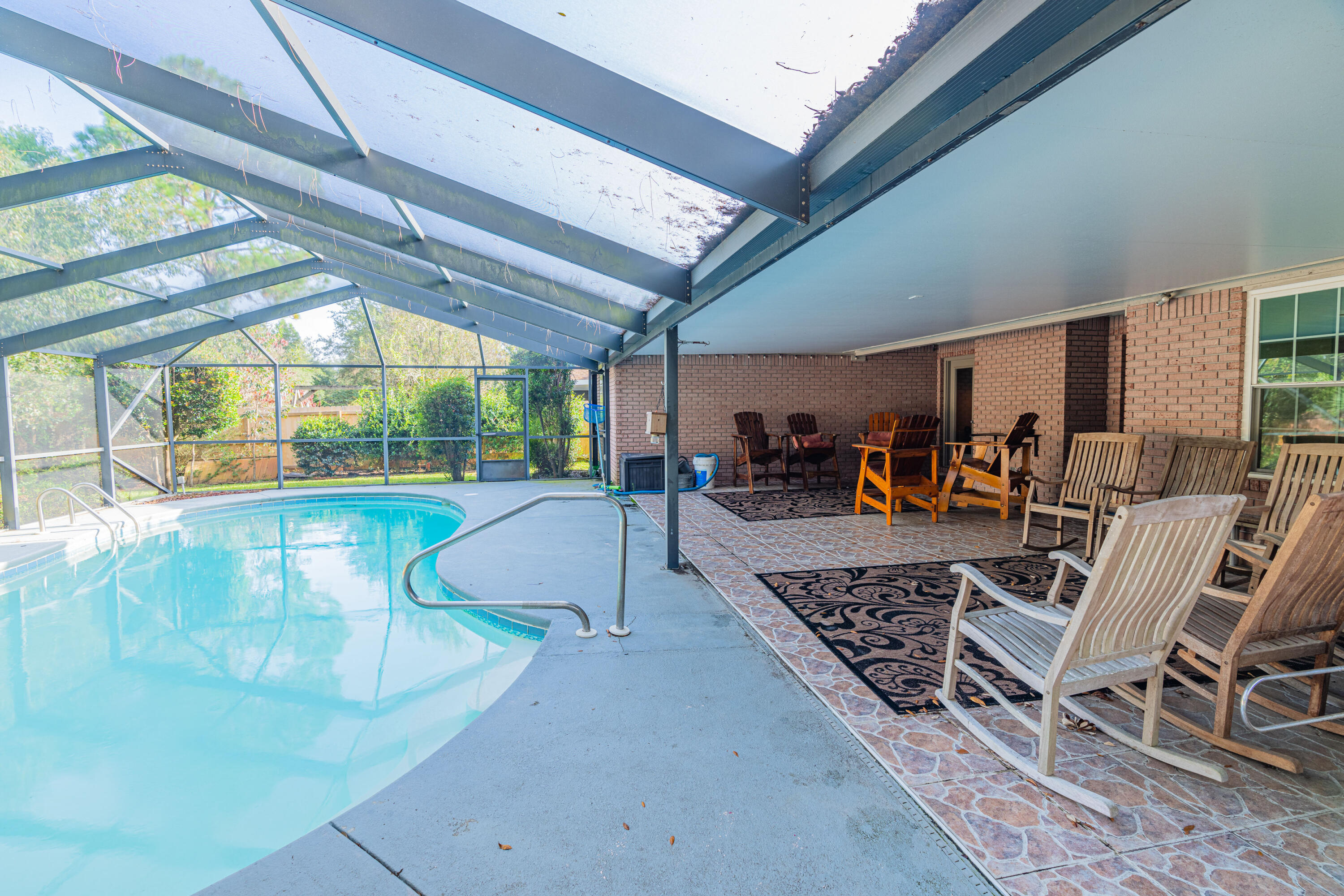 PRITCHARD POINT - Residential