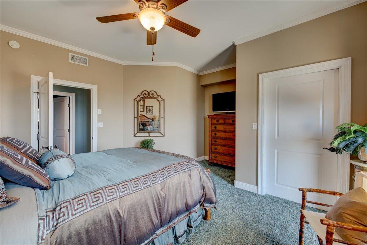 MARBELLA CONDO - Residential