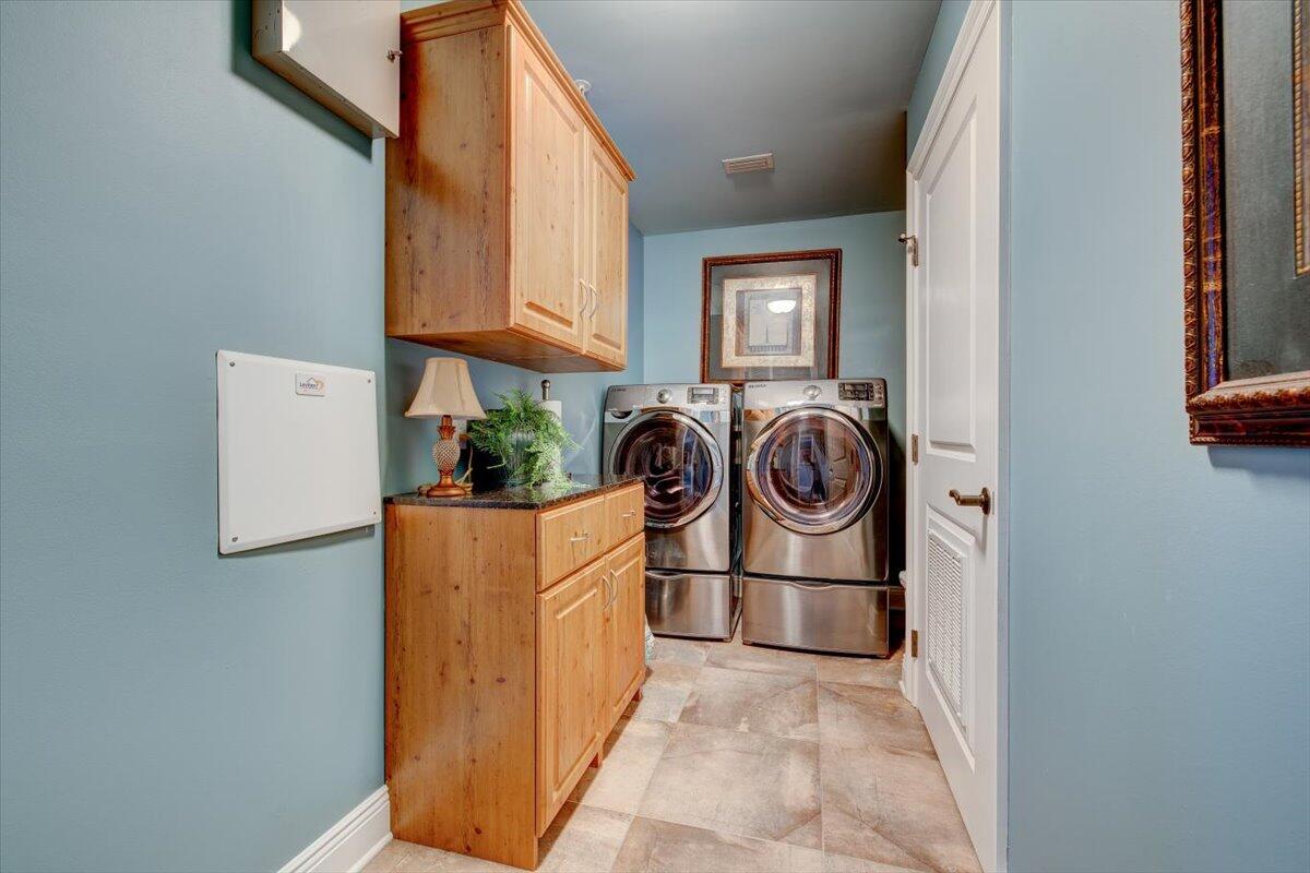 MARBELLA CONDO - Residential