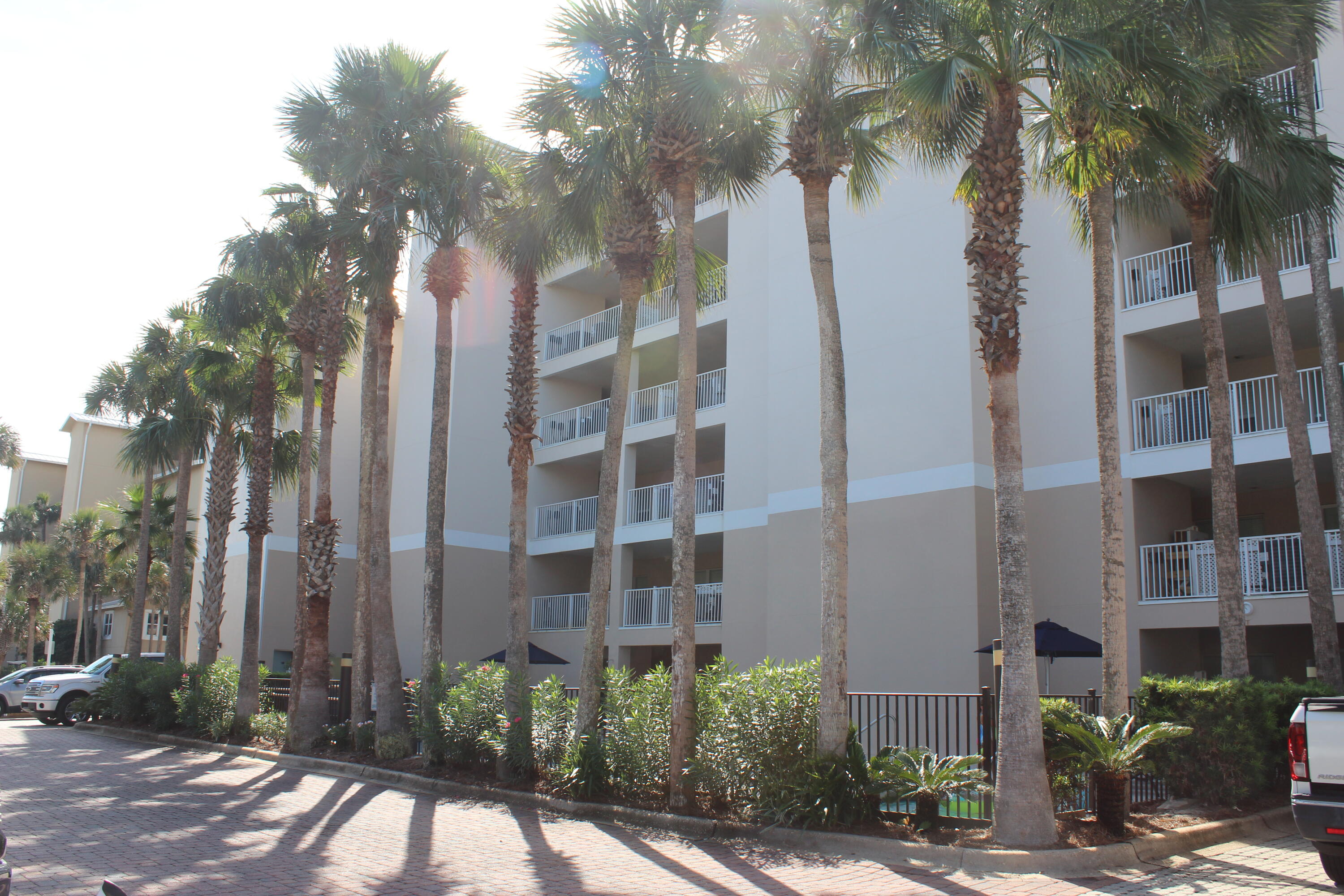 CRYSTAL DUNES CONDO - Residential