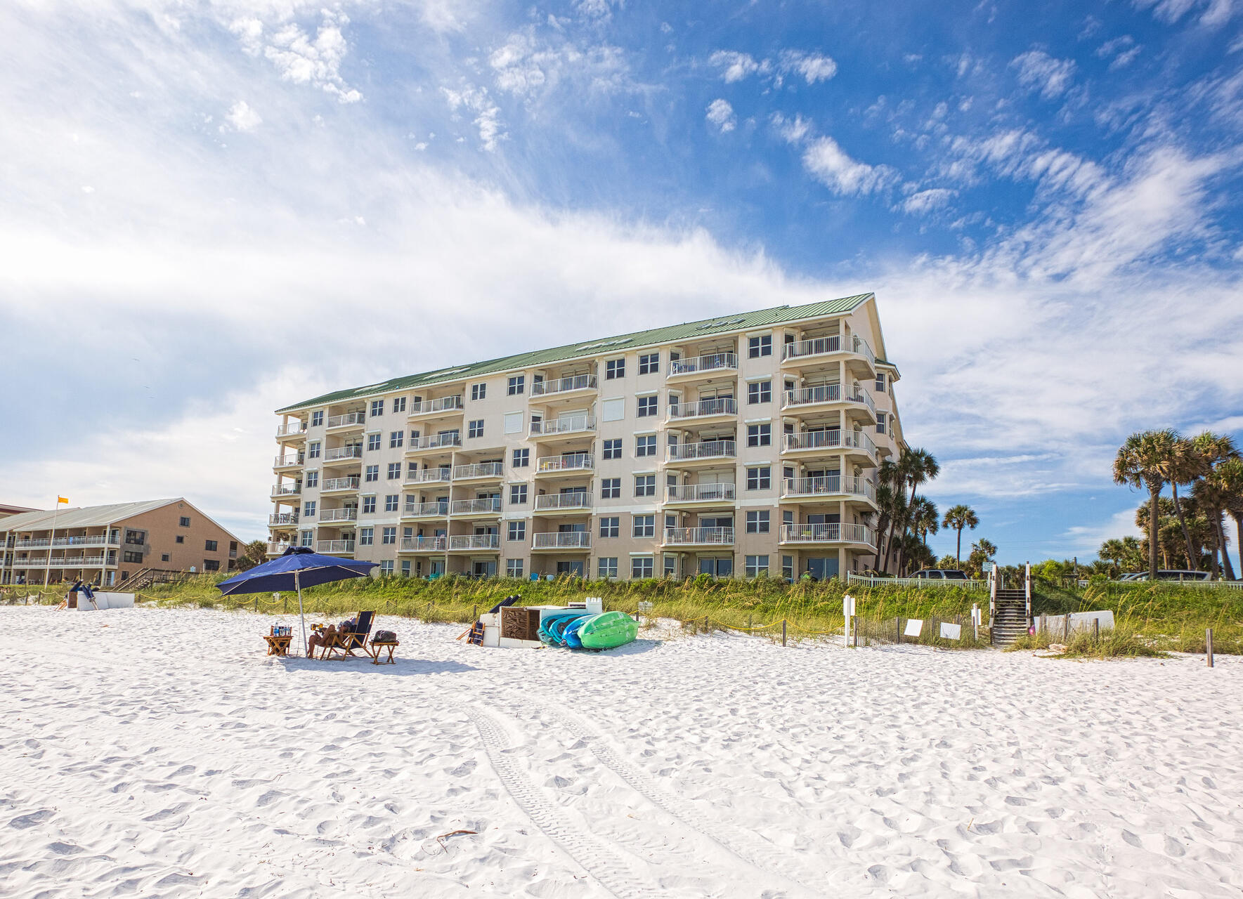 CRYSTAL DUNES CONDO - Residential