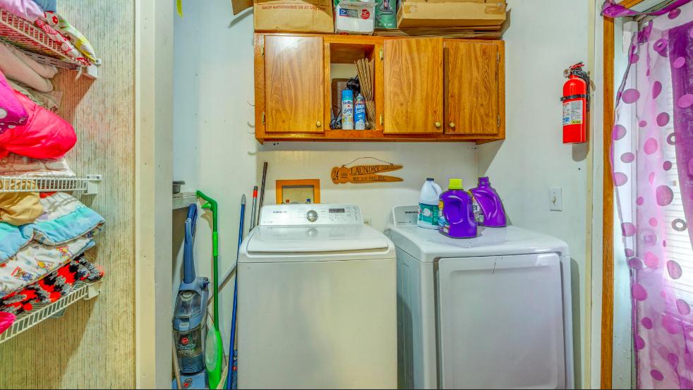 TOWN OF SANTA ROSA - Residential