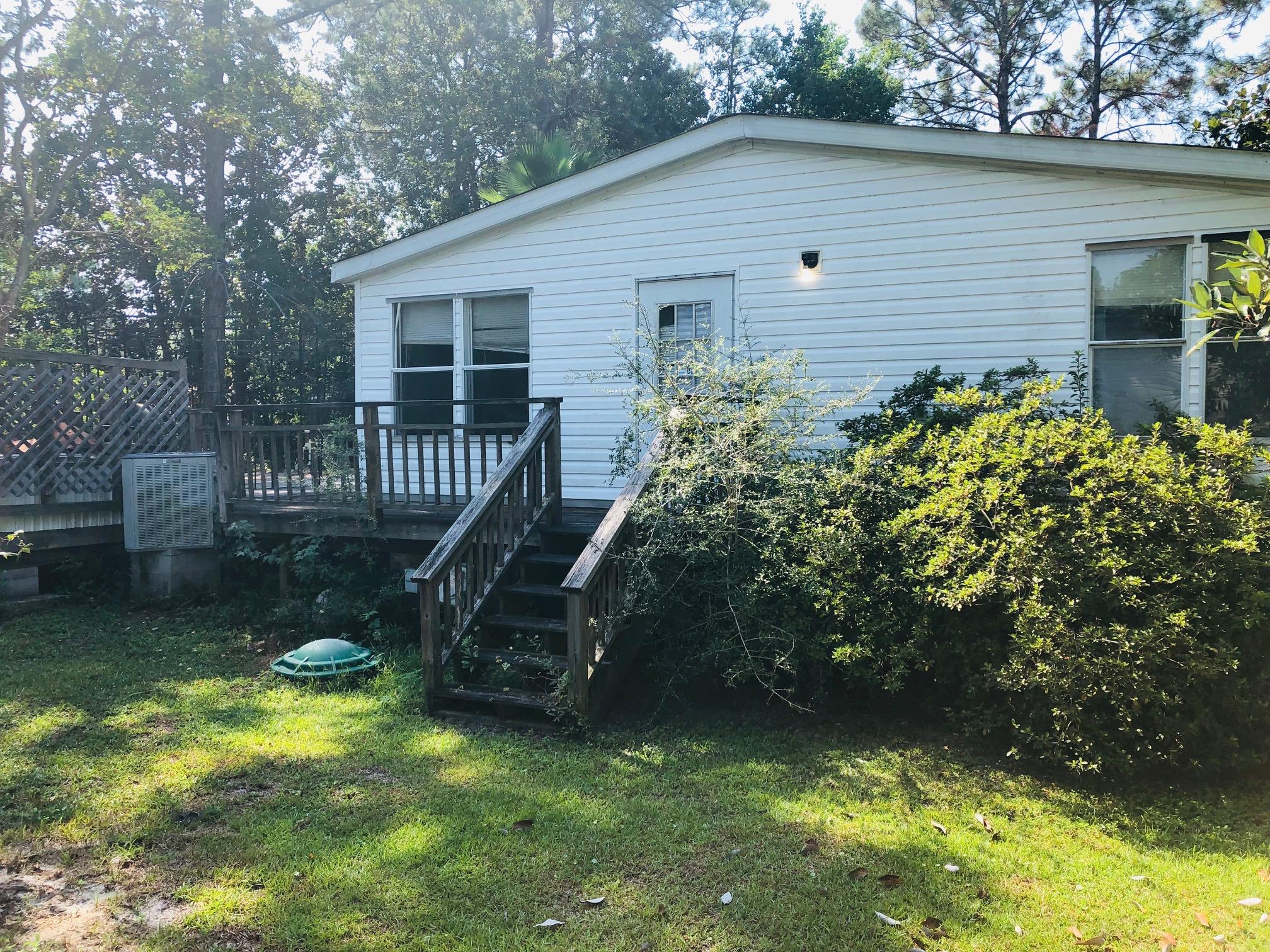 TOWN OF SANTA ROSA - Residential