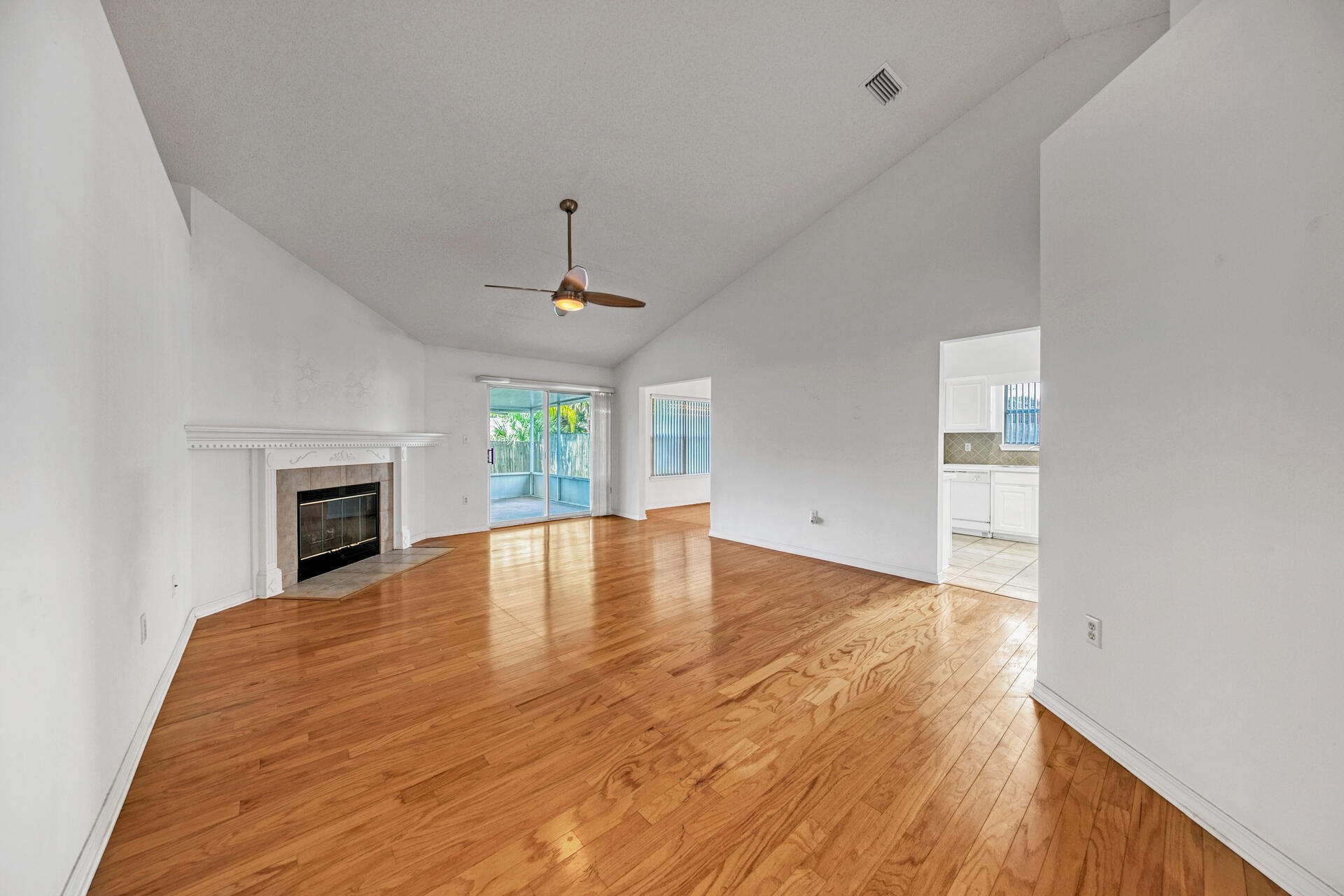 HARBOR BREEZE 3RD ADDN - Residential