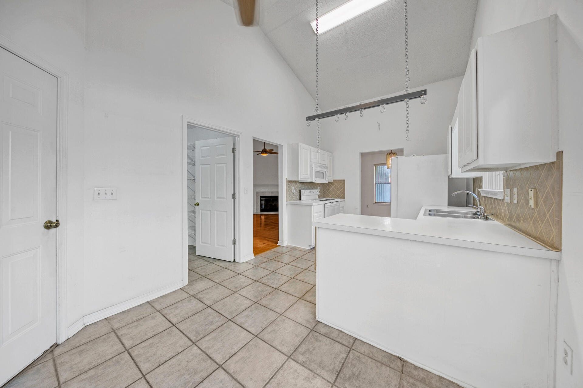 HARBOR BREEZE 3RD ADDN - Residential