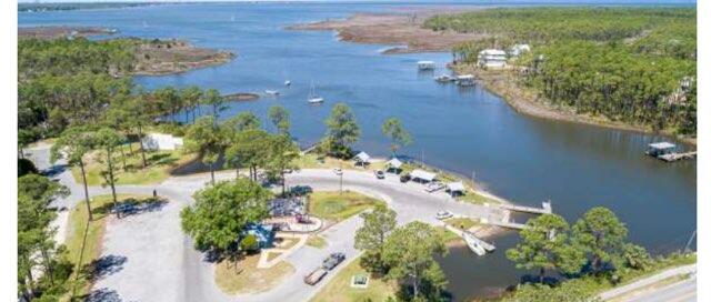 PALMETTO PLANTATION - Residential