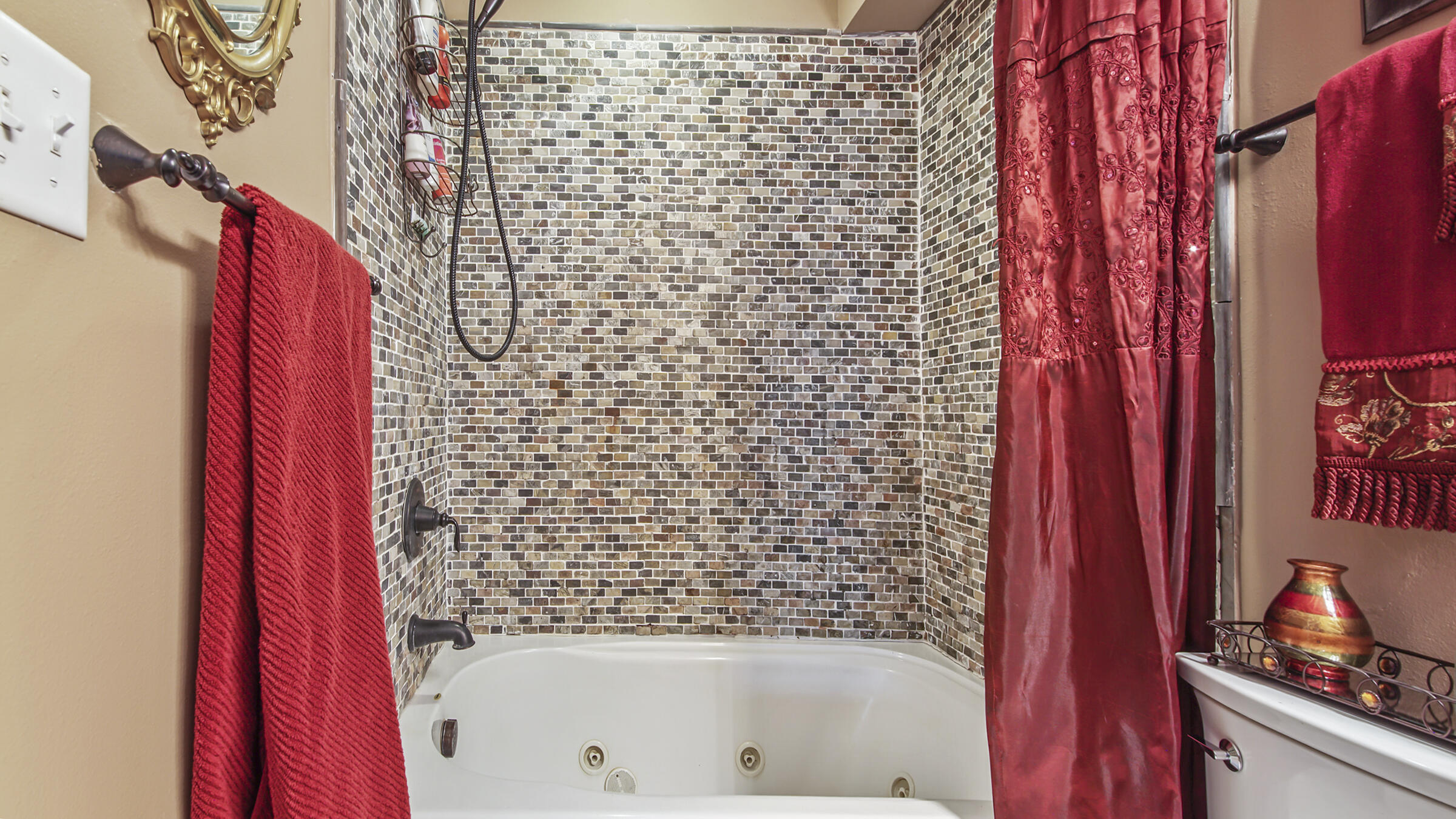 PALMETTO PLANTATION - Residential