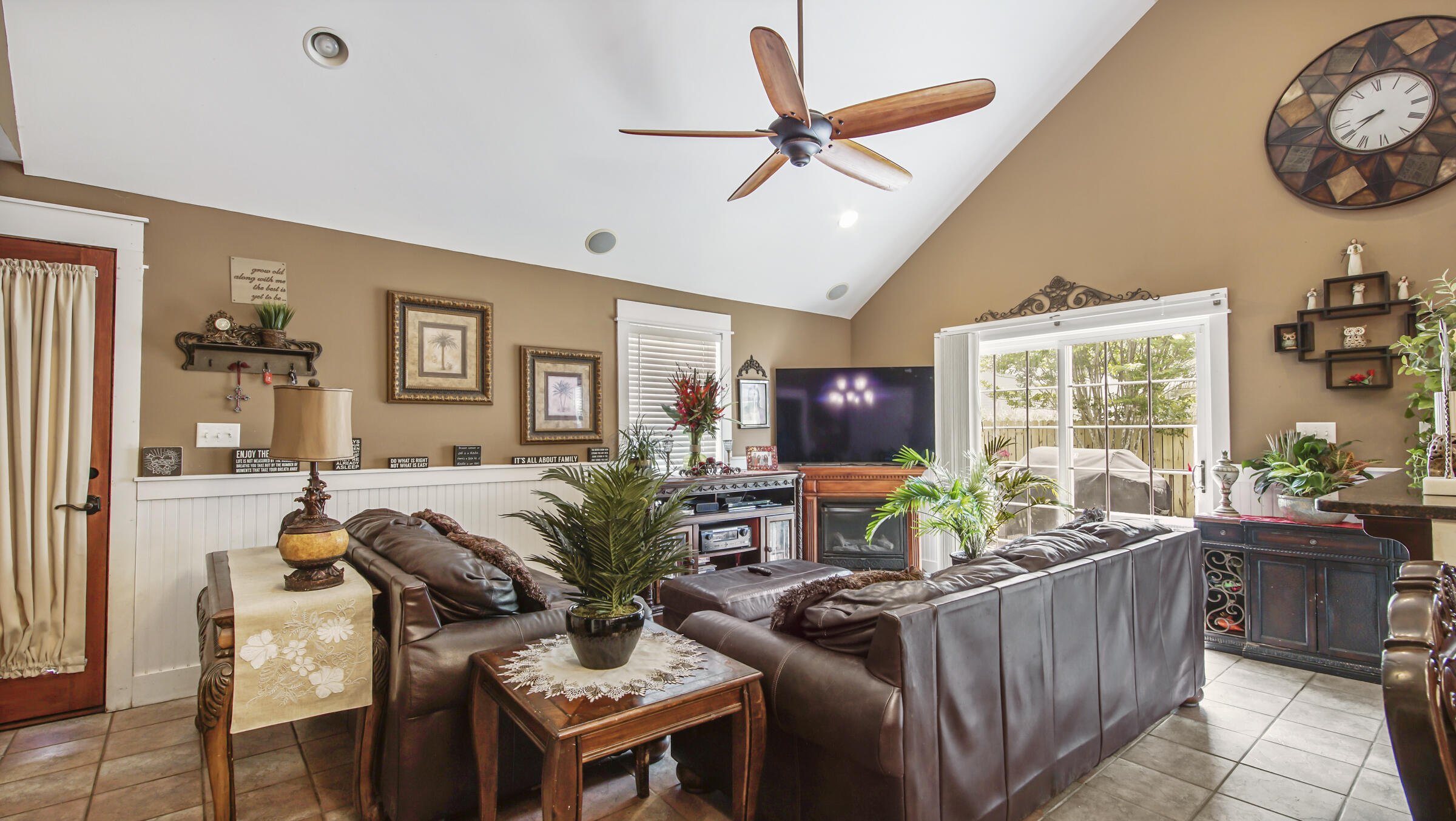 PALMETTO PLANTATION - Residential